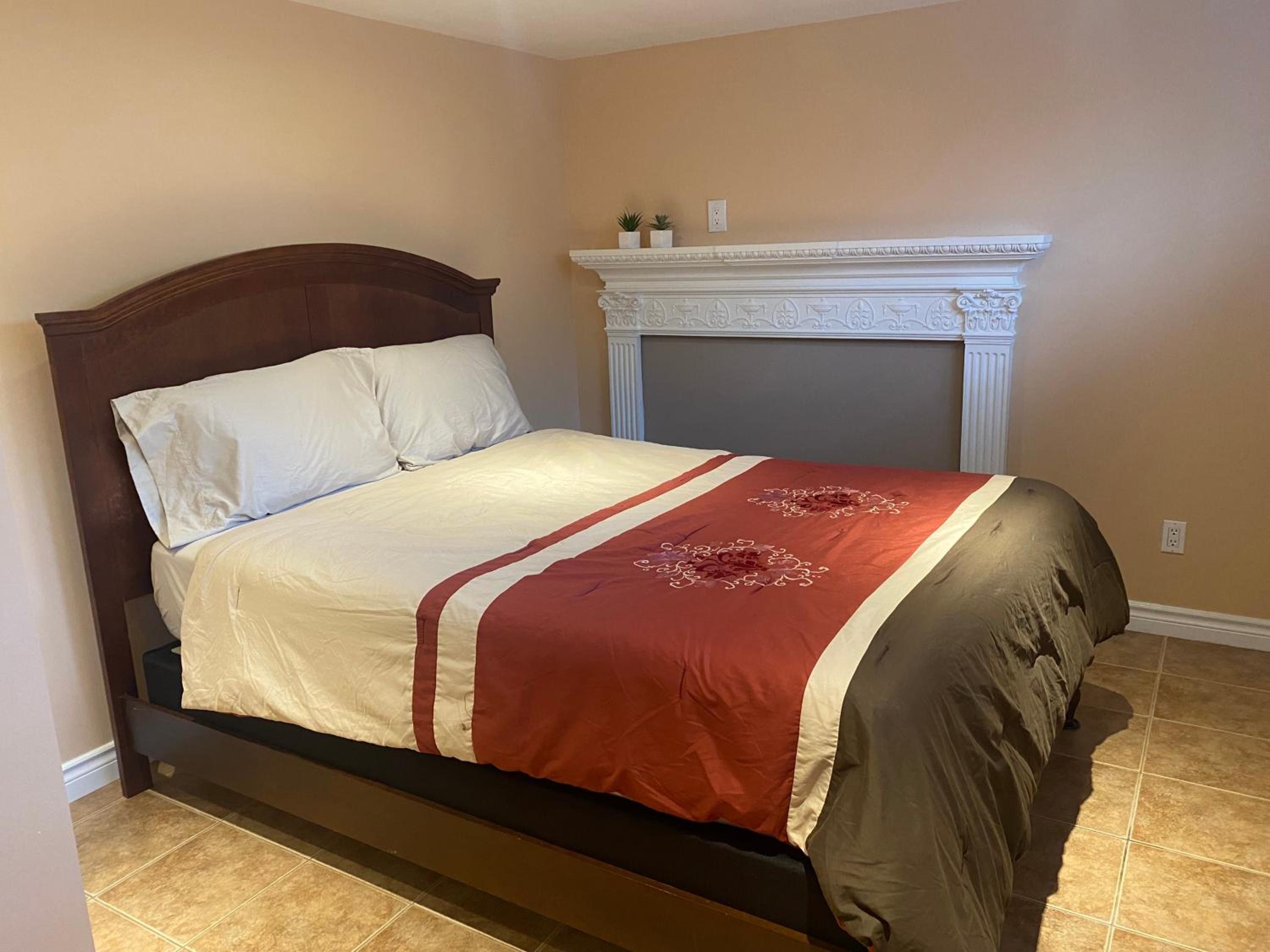 Nice Bedrooms in North York, Ontario