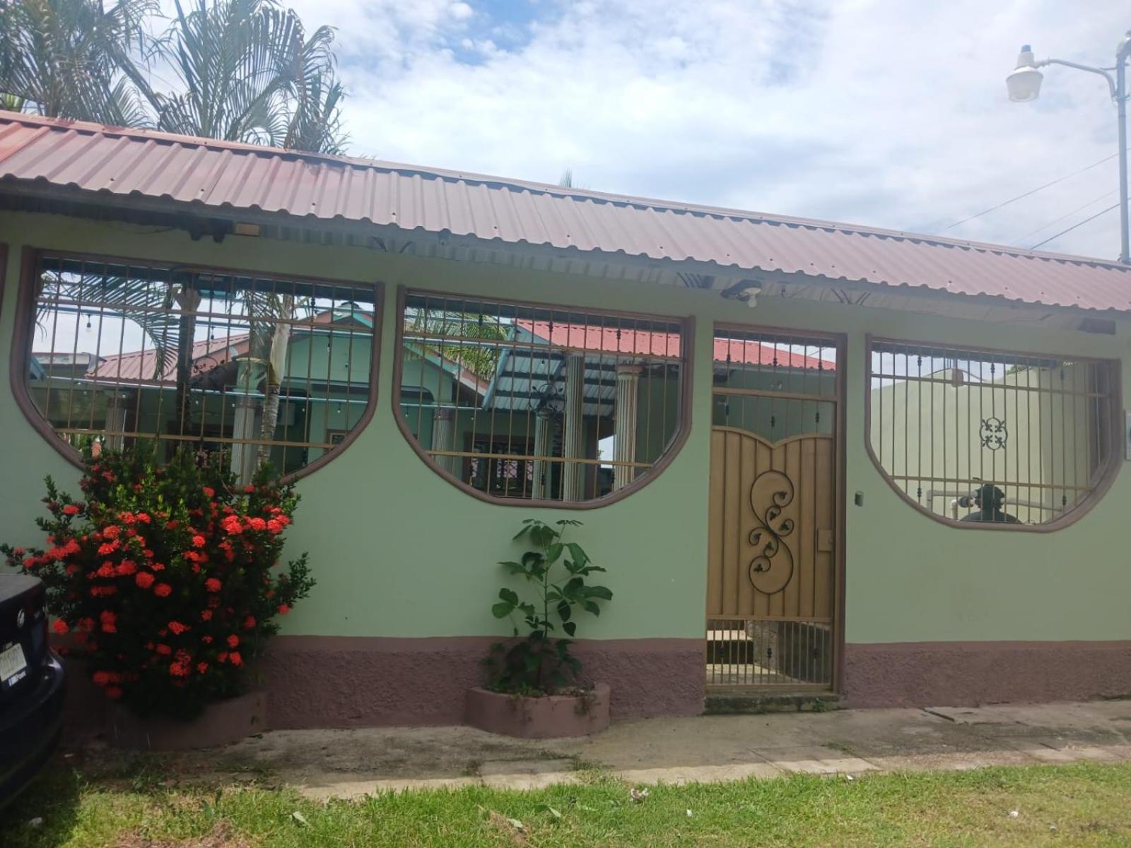 Photo 14
