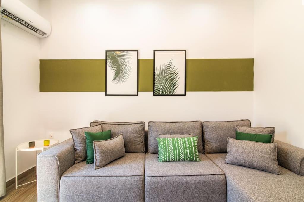 Charming Apartment with an Athenian feel in Psyri