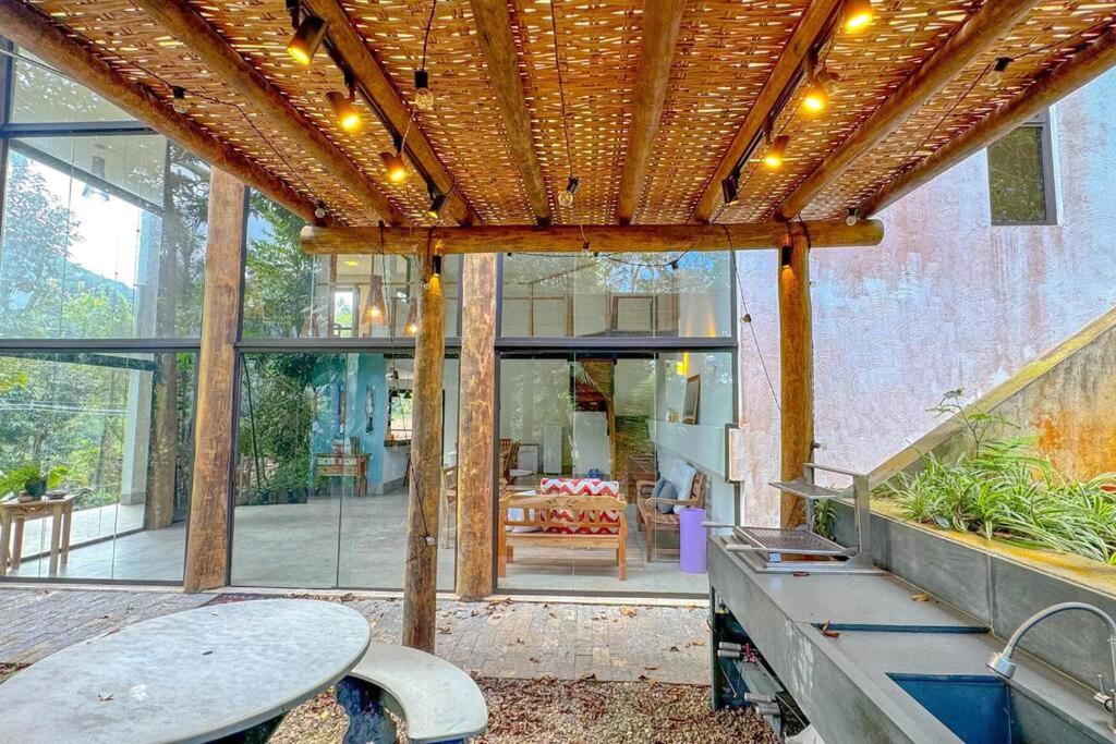 Casa na Mata Atlântica