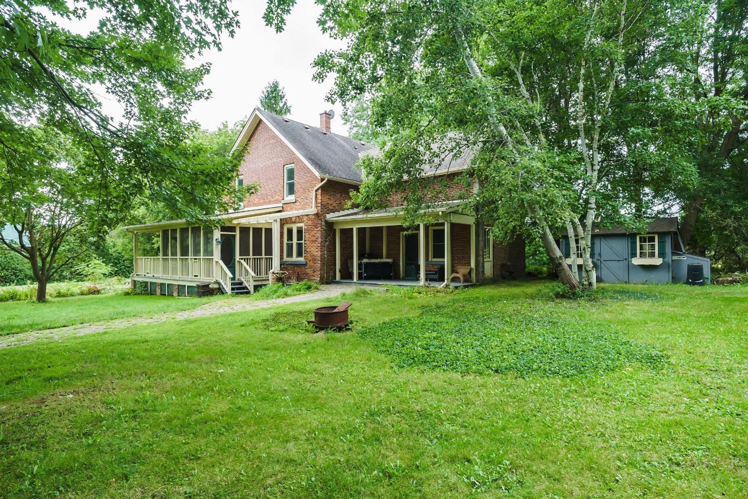 Doran Farm House
