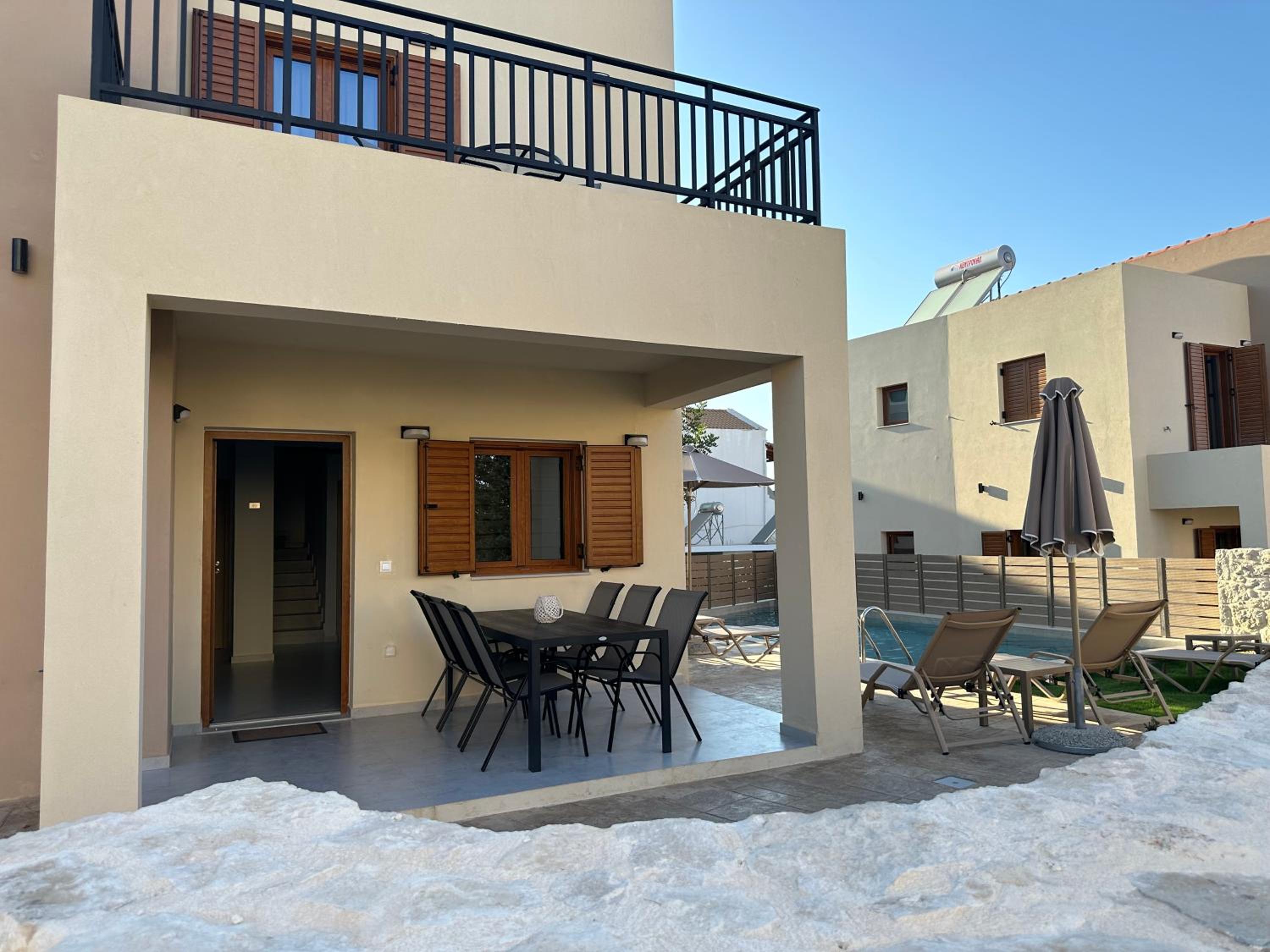 PROVILLAS - Ι, ΙΙ & ΙΙΙ - Luxury Villas with private pool near Retrymno