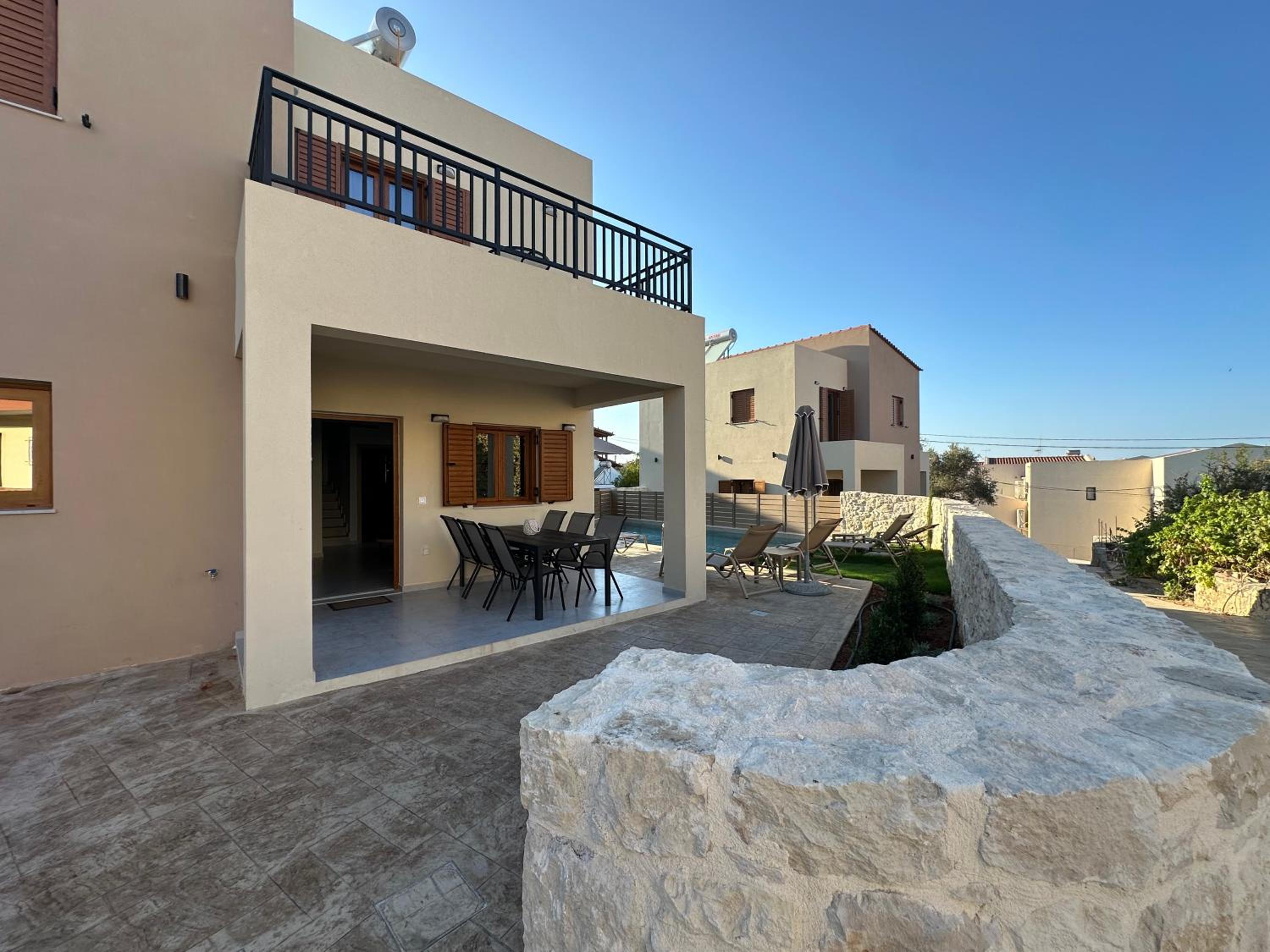 PROVILLAS - Ι, ΙΙ & ΙΙΙ - Luxury Villas with private pool near Retrymno