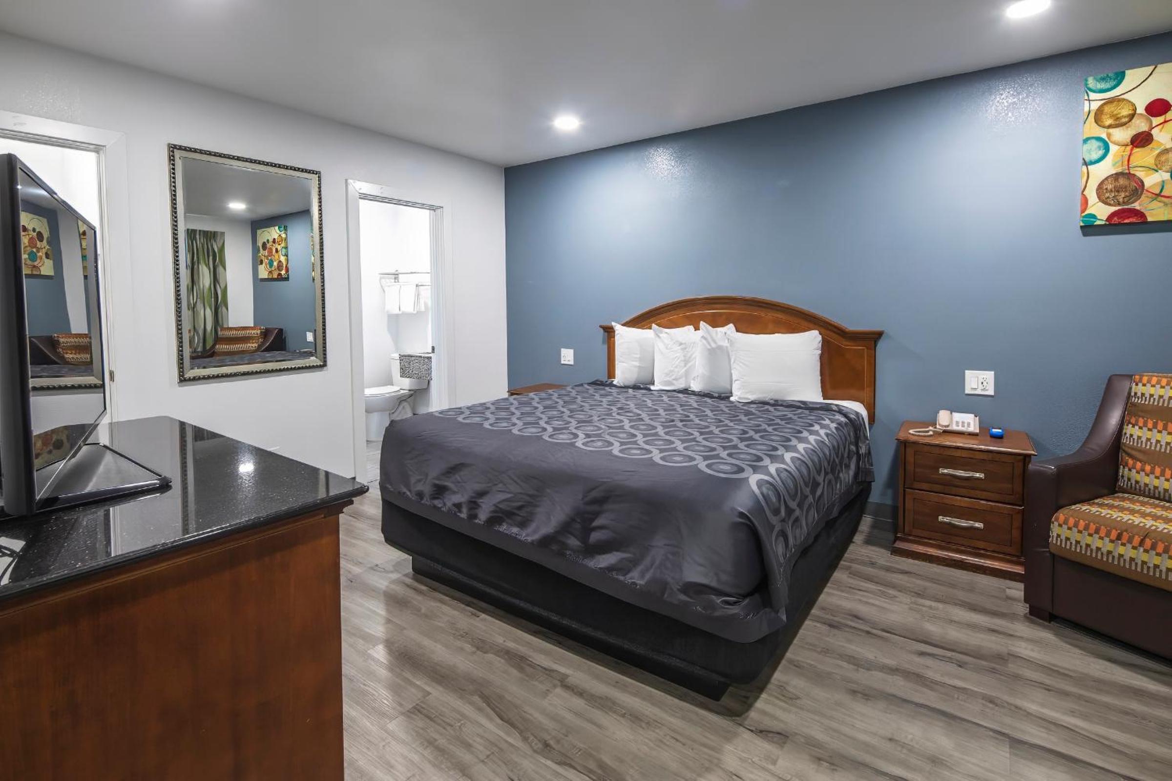 Hitching Post Studios Inn