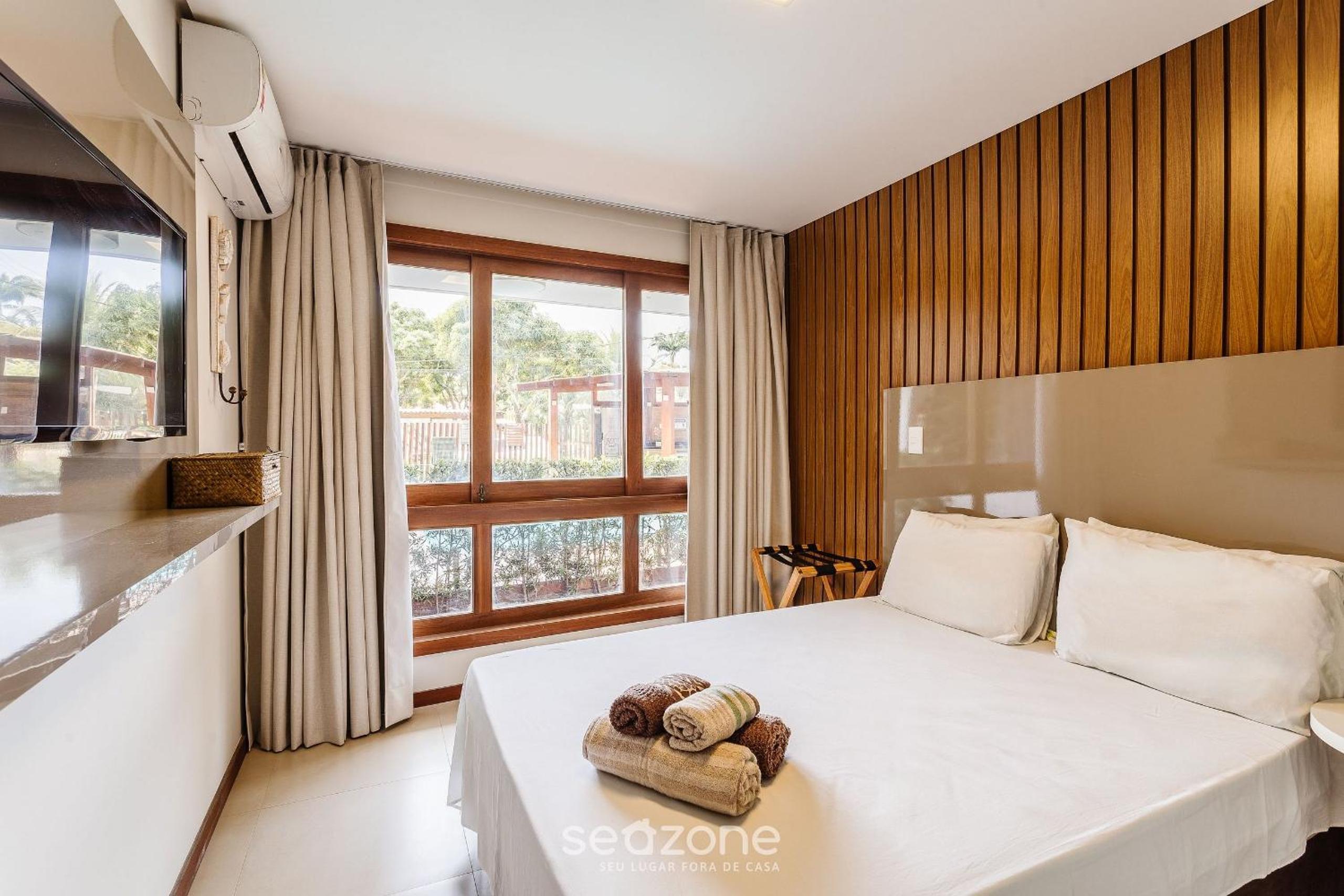 CPR - Apartments 200m from the beach with pool