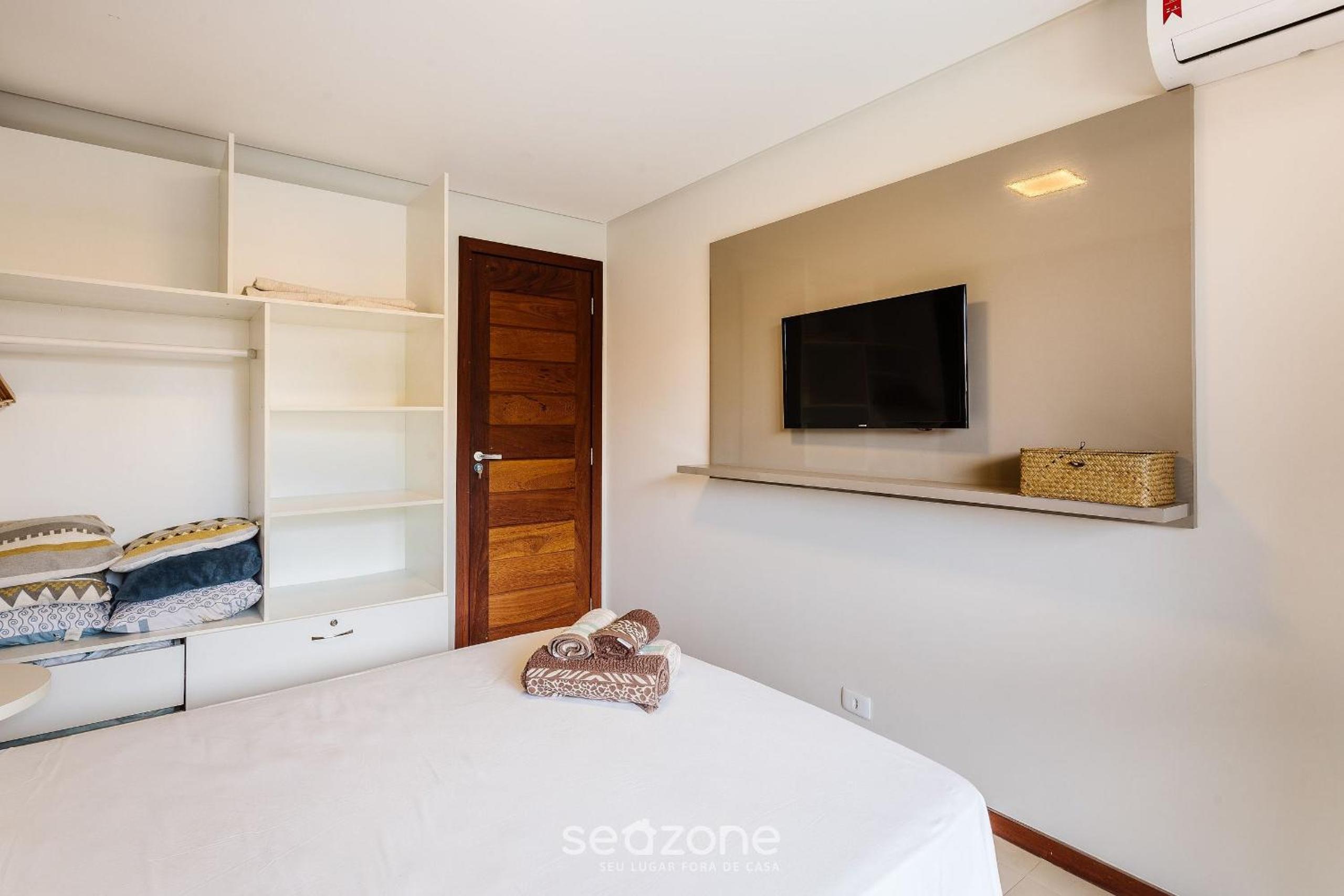 CPR - Apartments 200m from the beach with pool