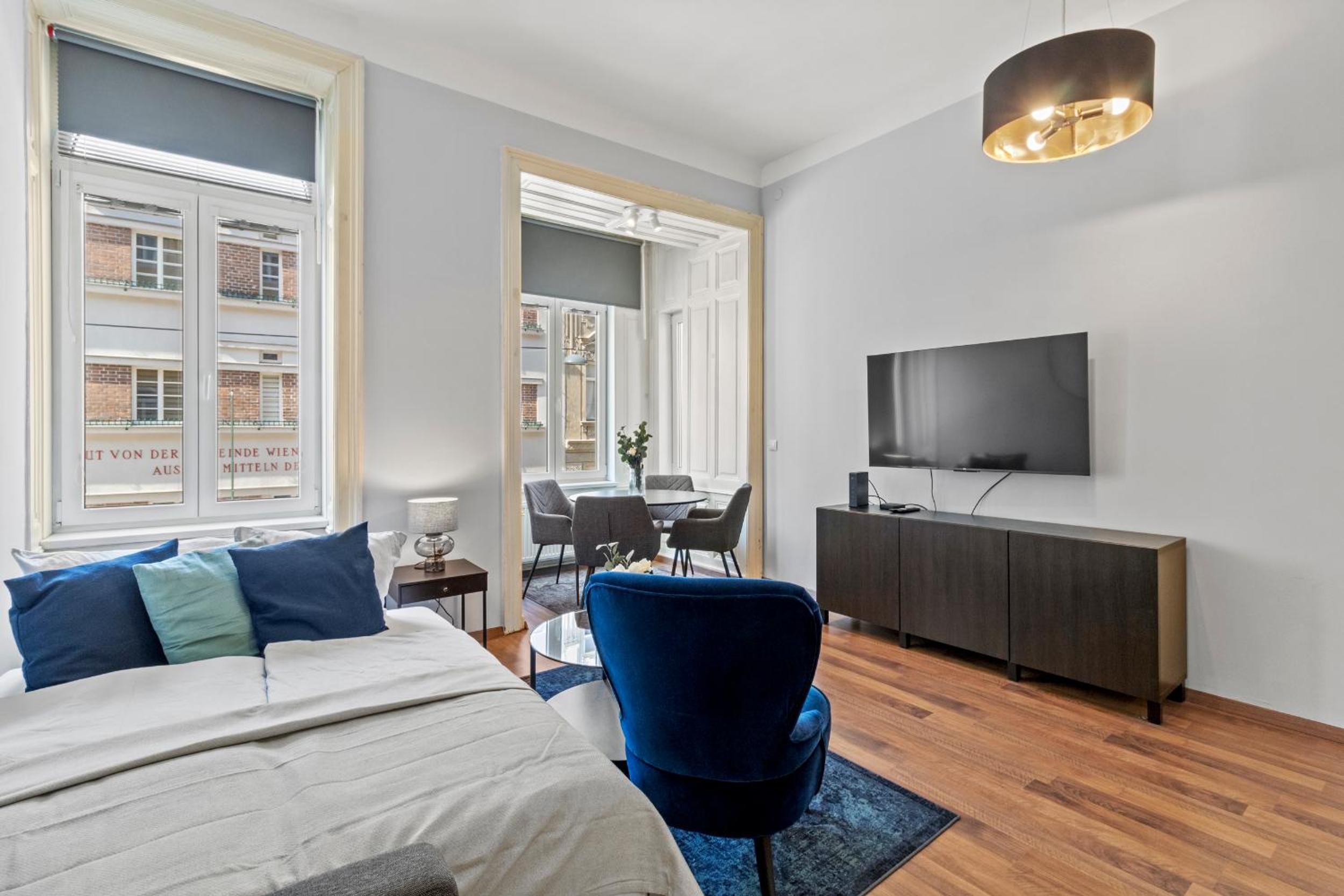 Balcony Apartment, 4 min to U3 Zipperer Straße