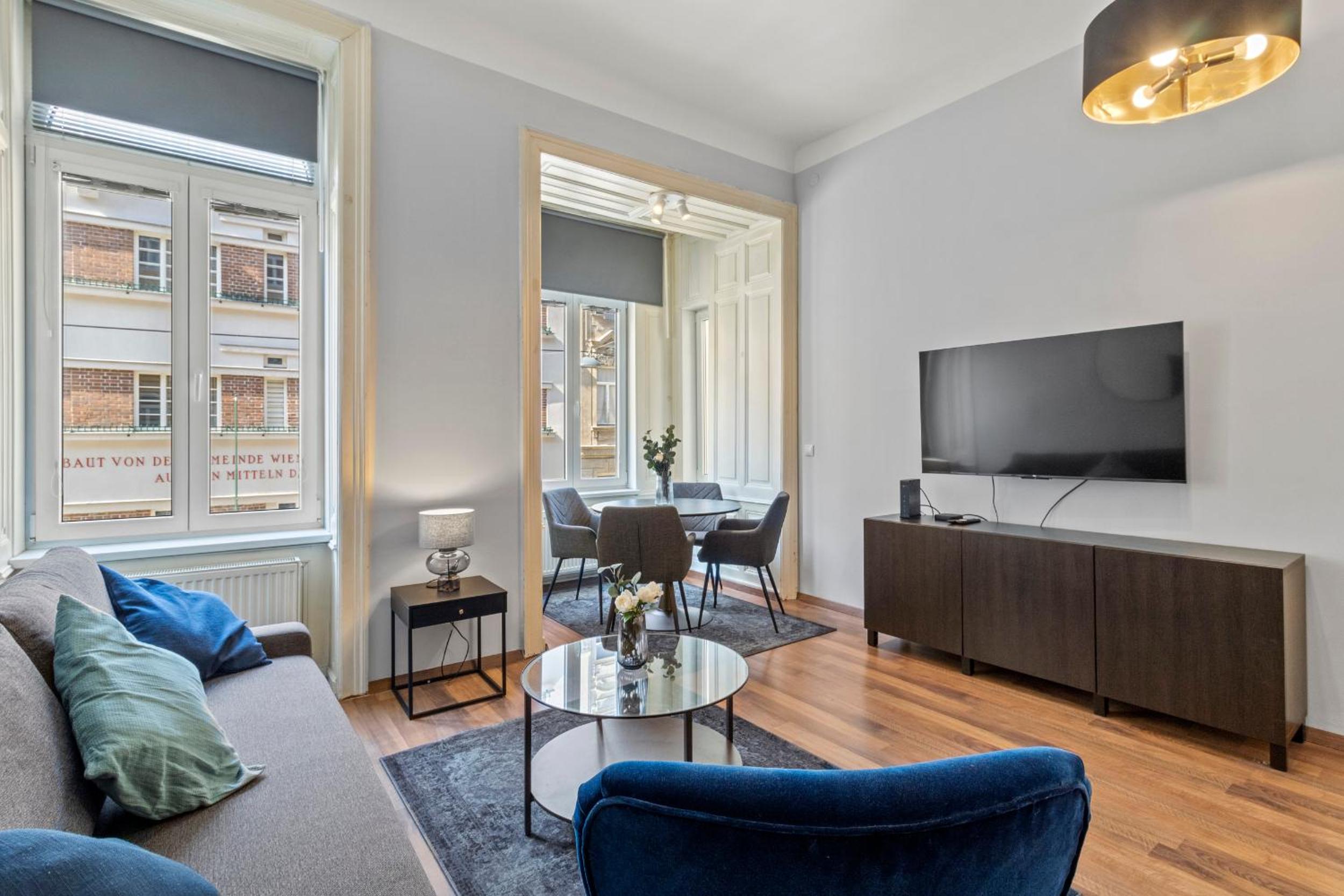 Balcony Apartment, 4 min to U3 Zipperer Straße