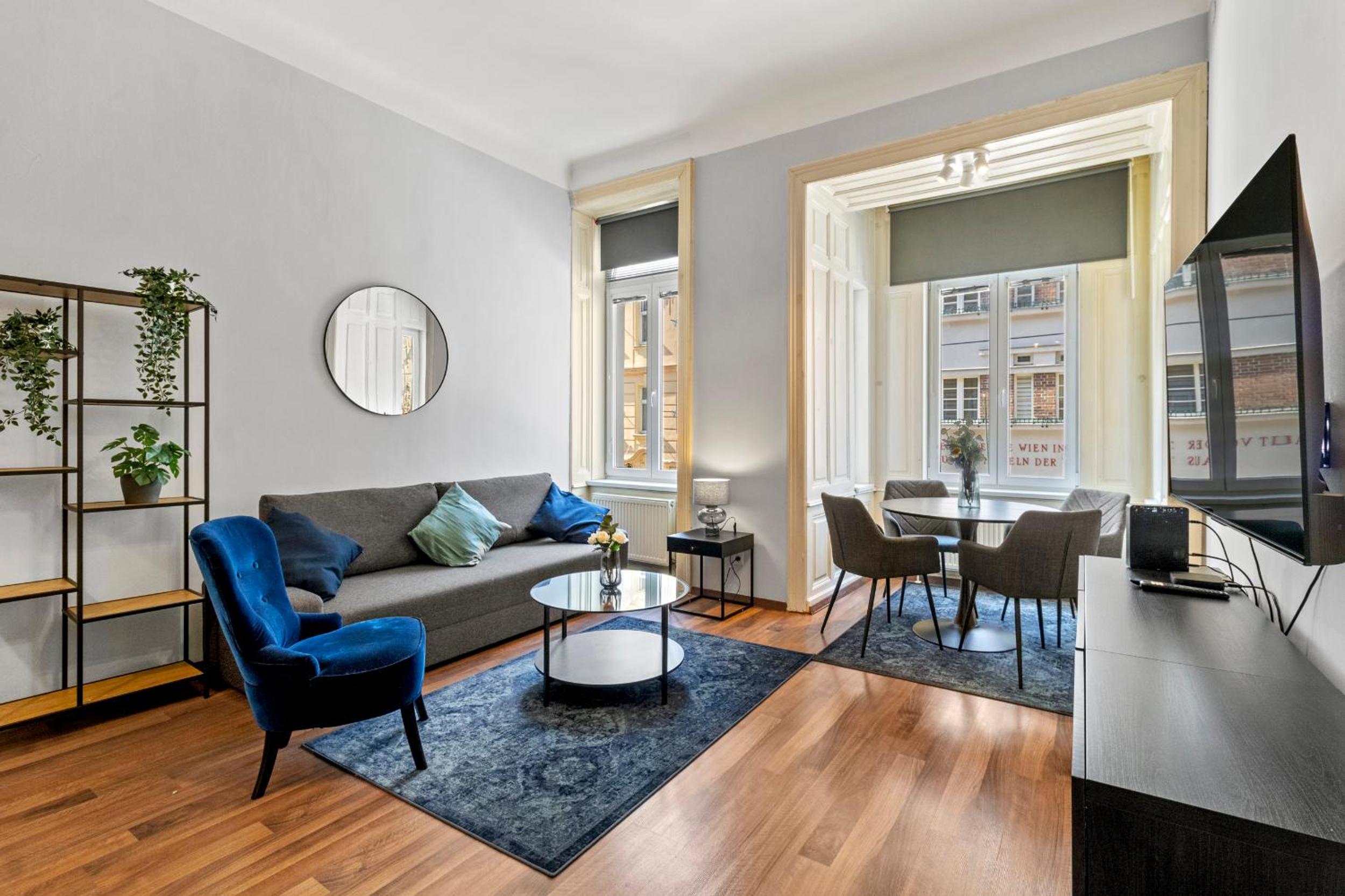 Balcony Apartment, 4 min to U3 Zipperer Straße