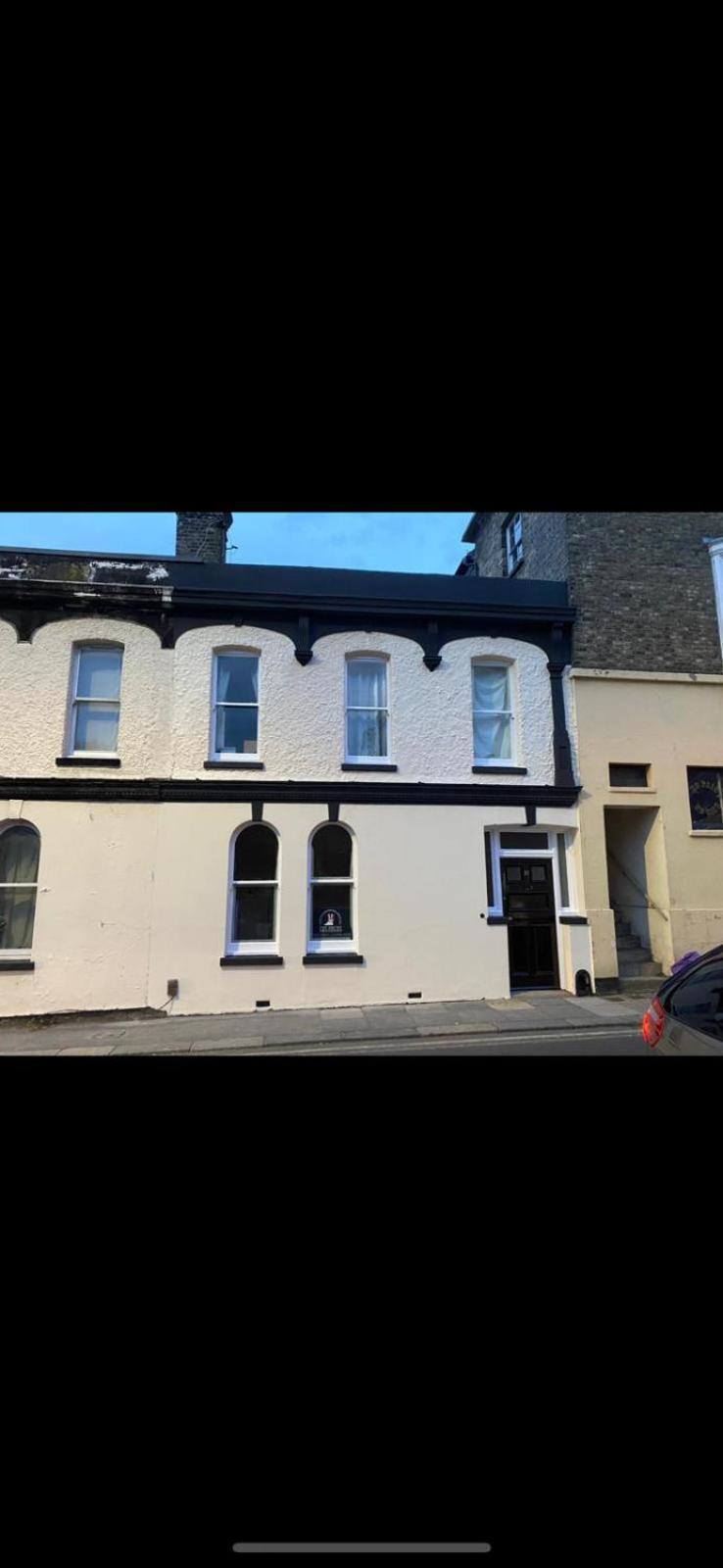 Dover Vacations - Victorian Town House in the Heart of Dover - Property Image 1