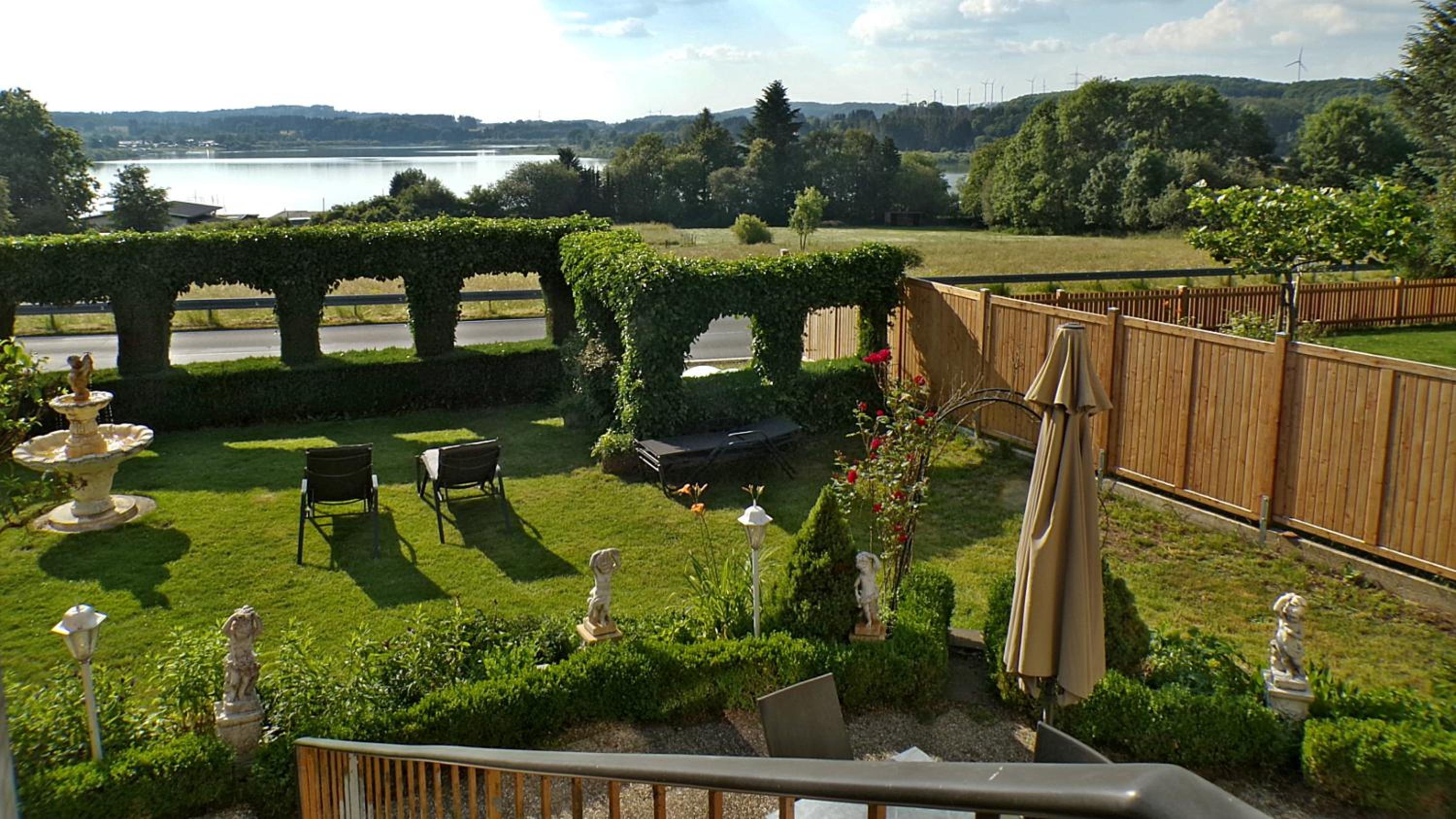 Ferienhaus am Seeblick Grill, Garten, Billiard, Dart, Bike, Sauna ww-Seeblick