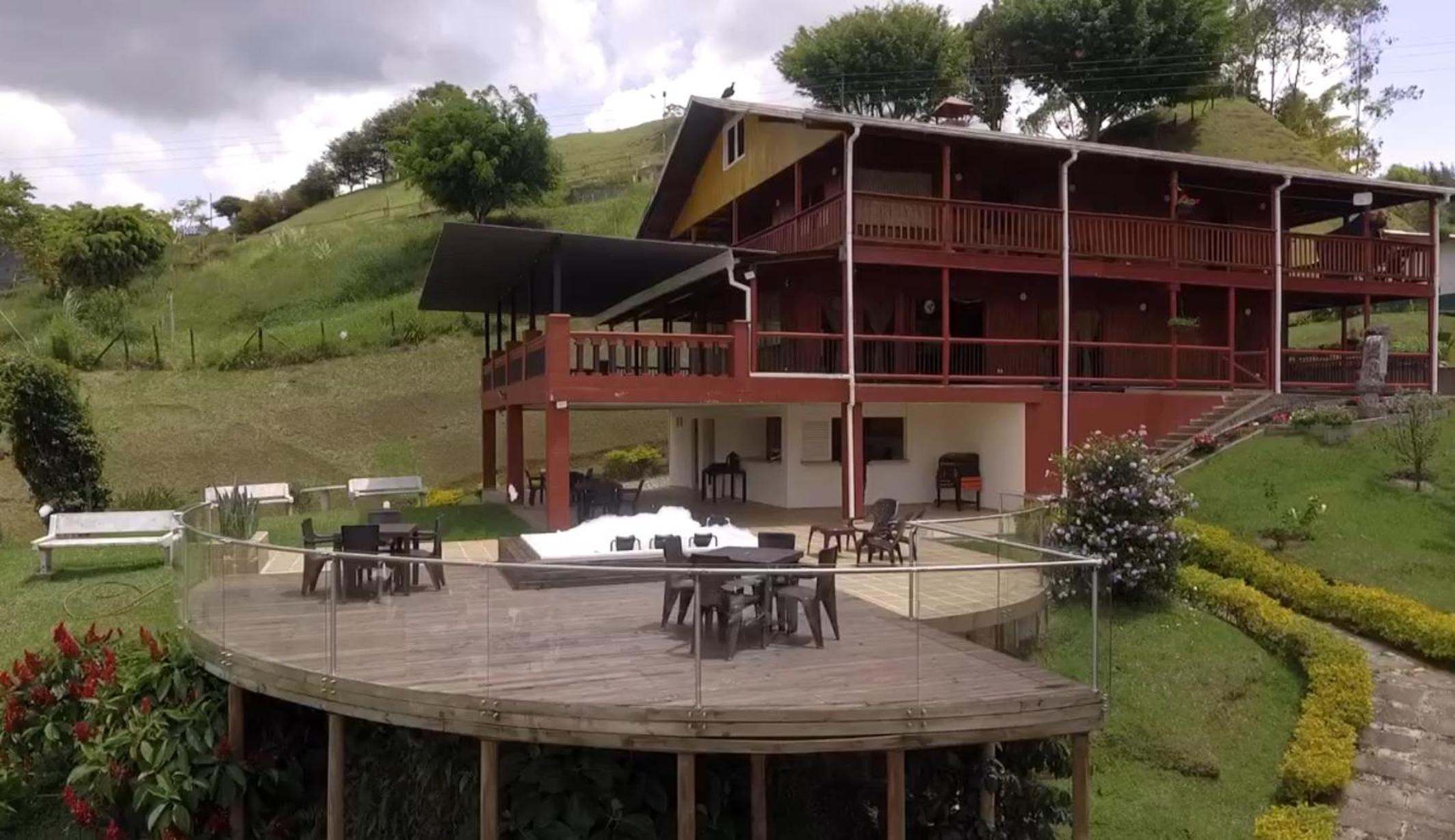 Finca con jacuzzi a 15min de Guatape