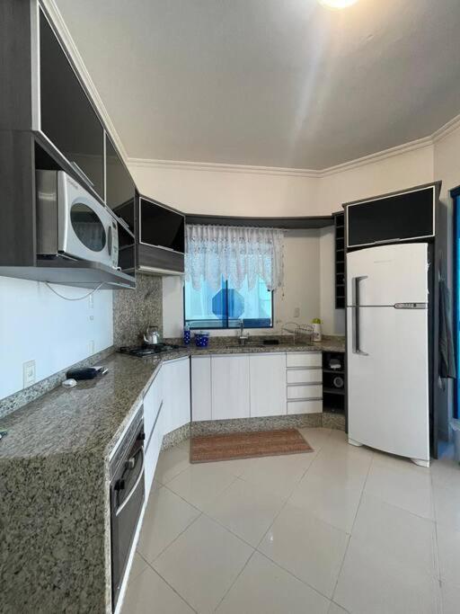 Rosa 901B, conforto e beira mar