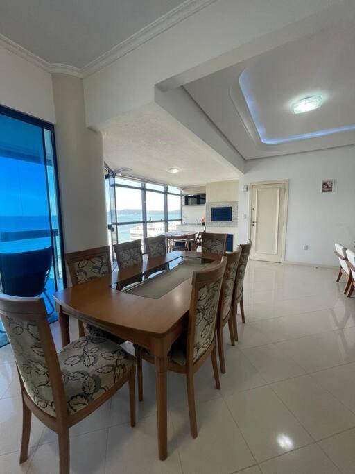 Rosa 901B, conforto e beira mar