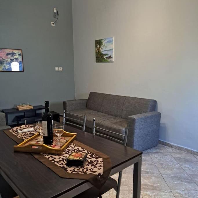 Aliki's house