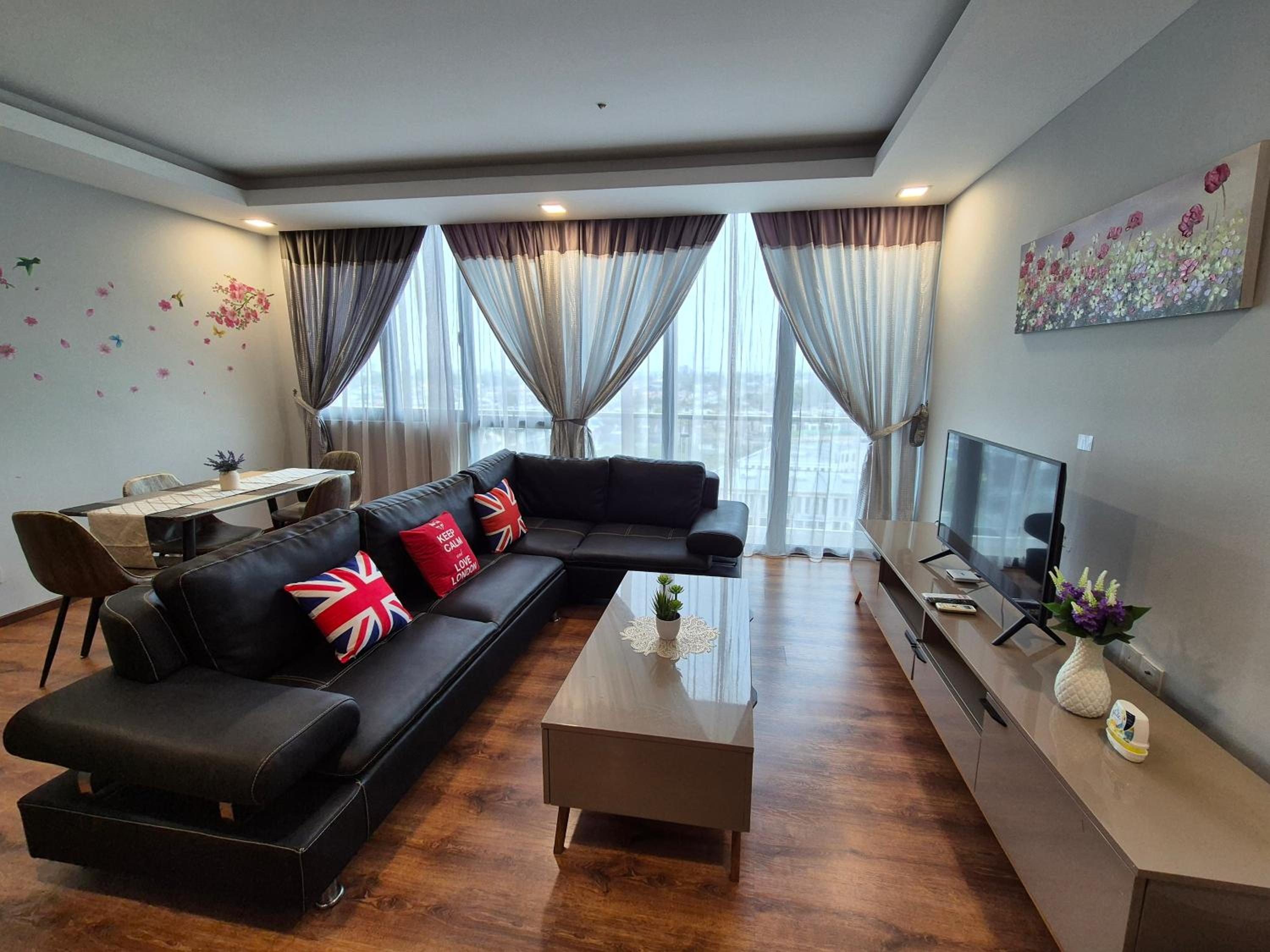 Blossom Urban Viva Jazz 1 Homestay City View 7 Pax photo 1