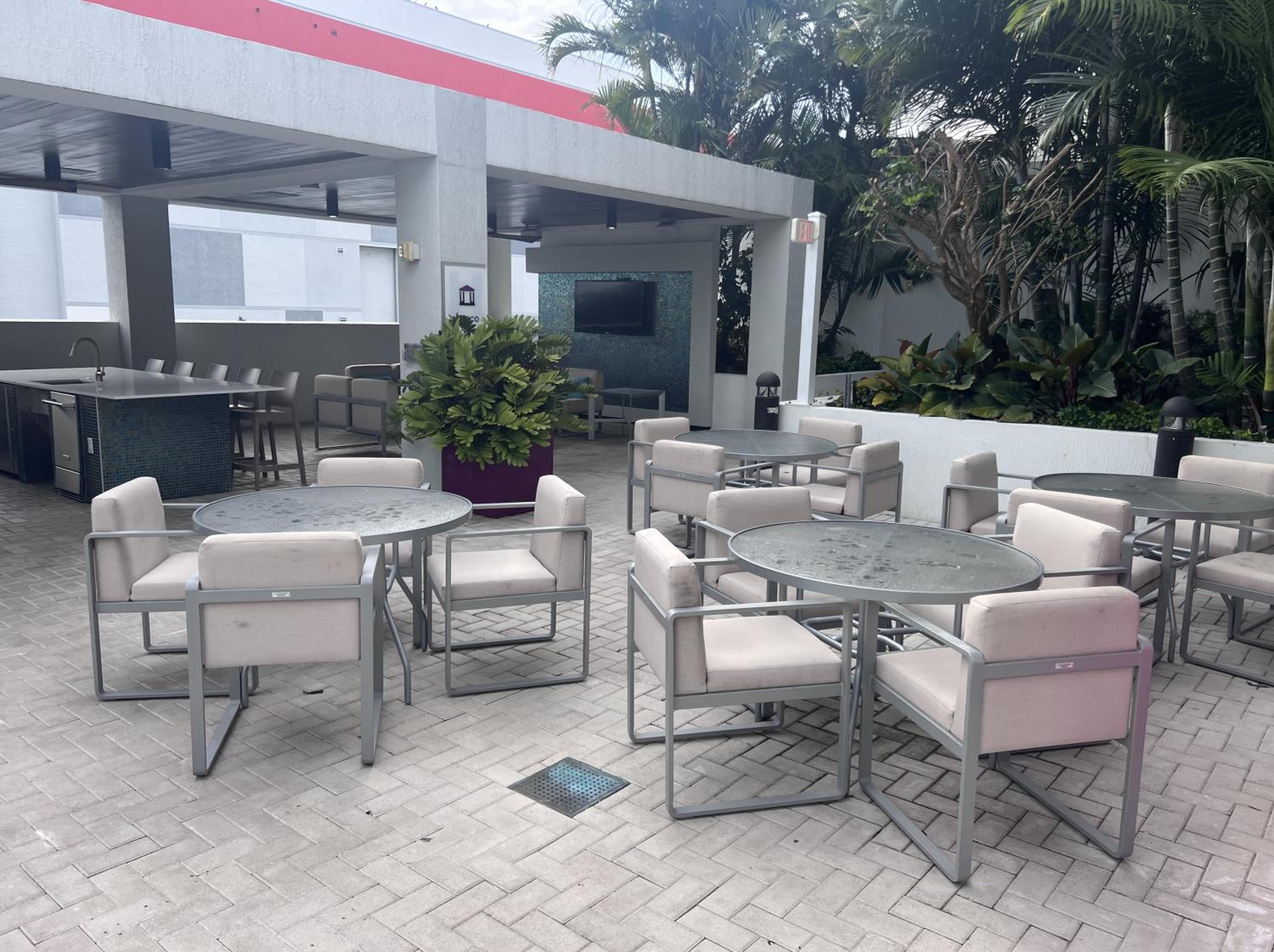 Master Bed Room in CALLE OCHO