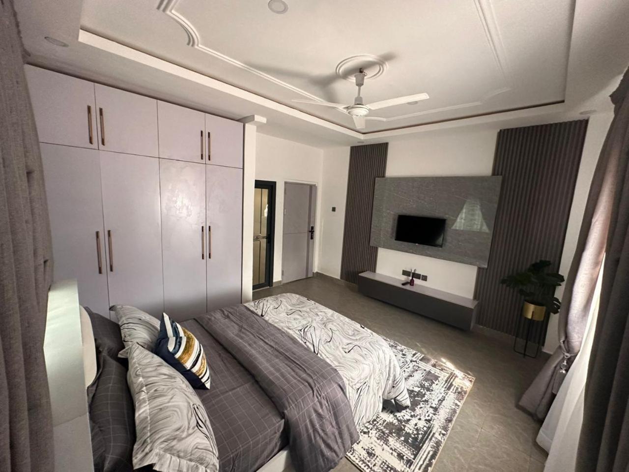 H4N Apartments view 3