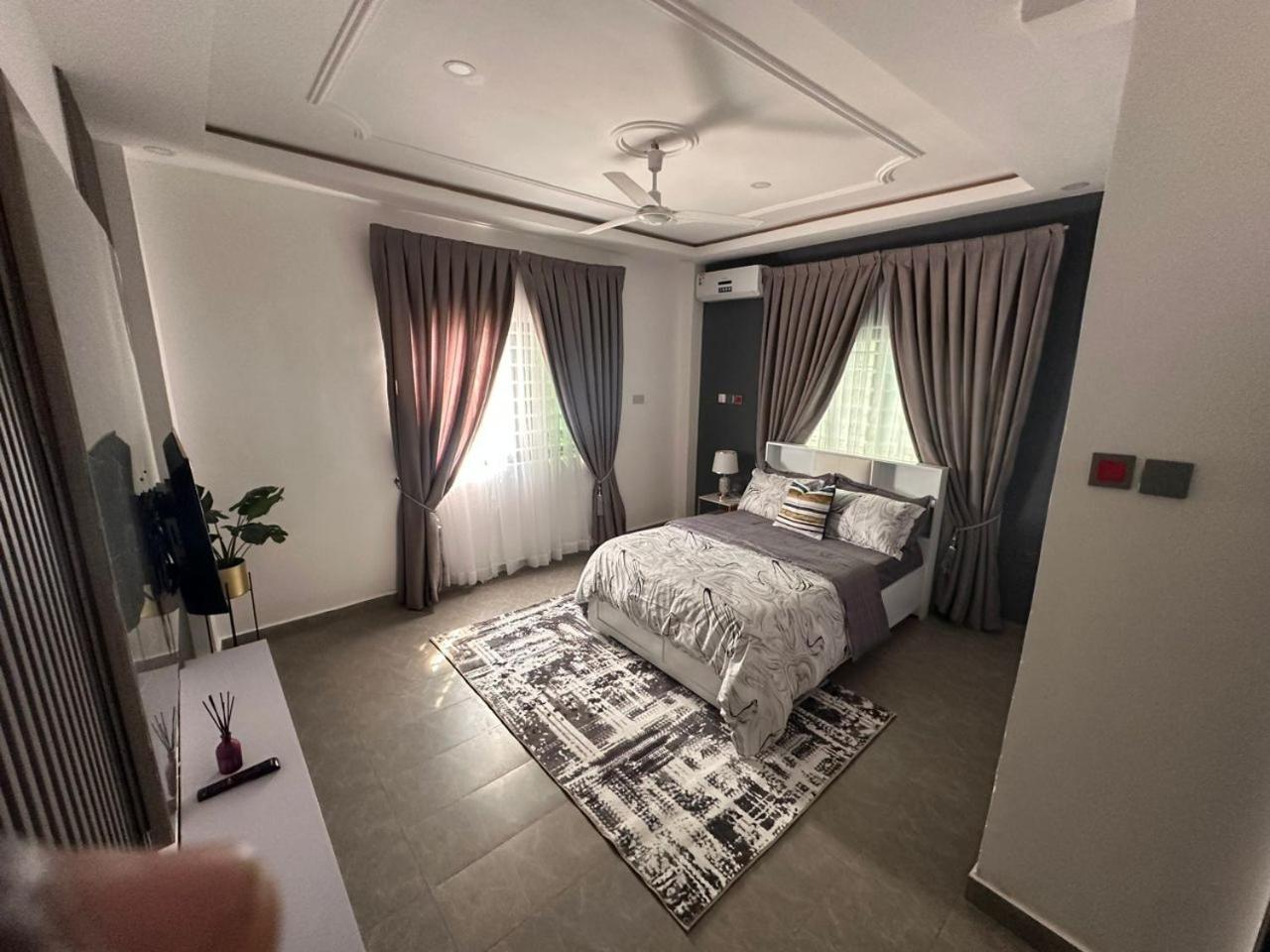 H4N Apartments view 4
