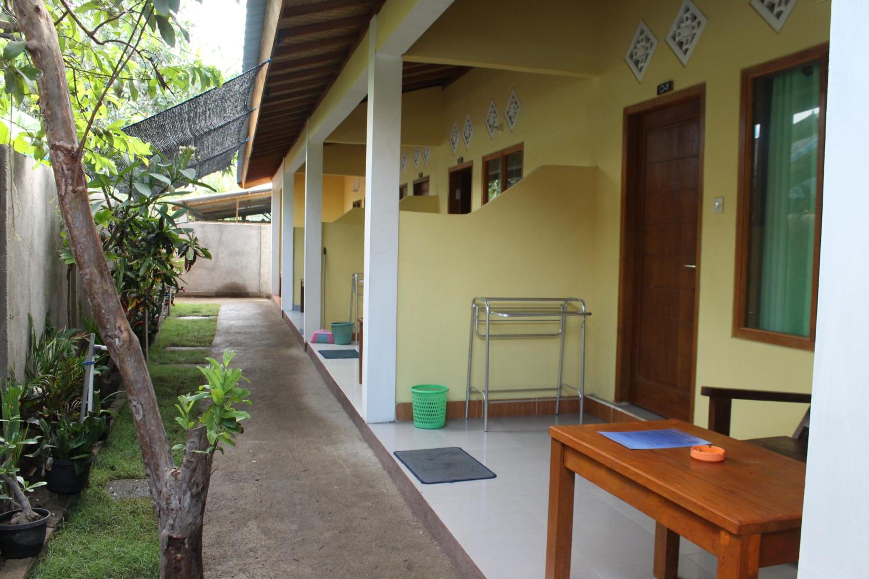Photo 8