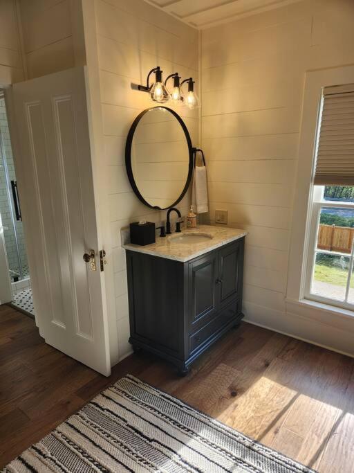 Ashland Vacations - Historic Dunn Ranch Ashland Oregon - Property Image 29
