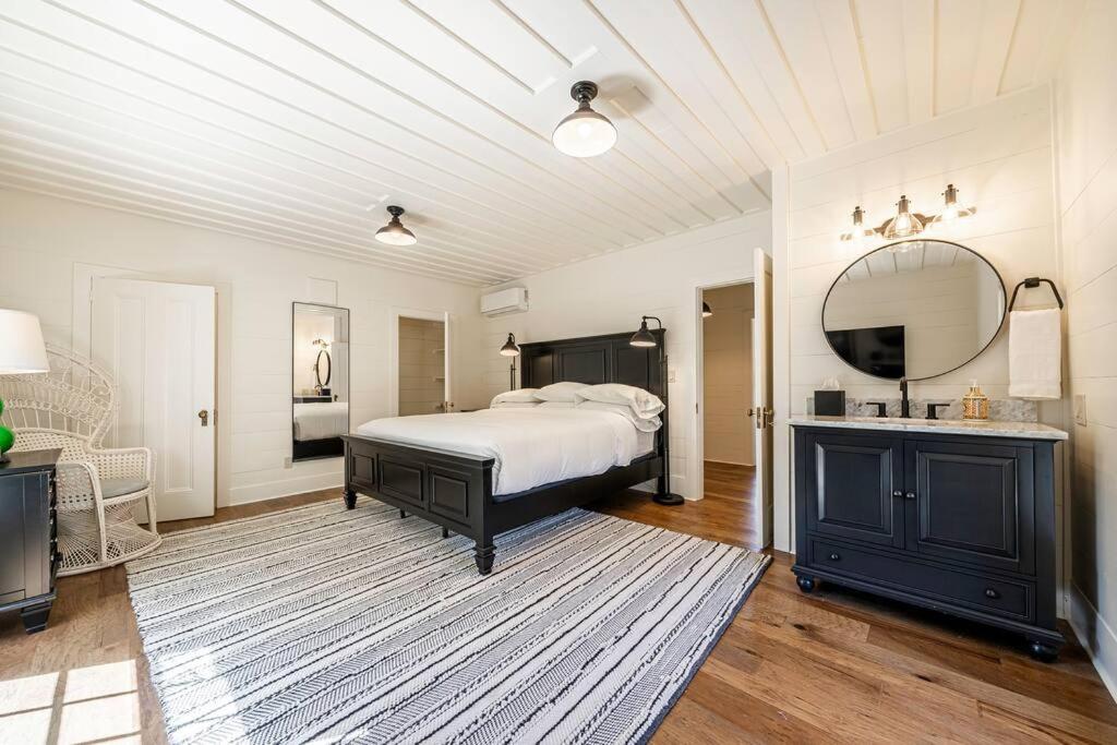 Ashland Vacations - Historic Dunn Ranch Ashland Oregon - Property Image 33