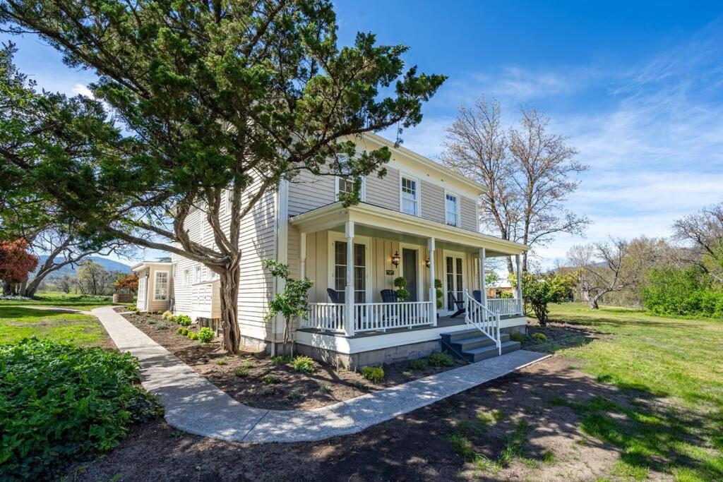 Ashland Vacations - Historic Dunn Ranch Ashland Oregon - Property Image 49
