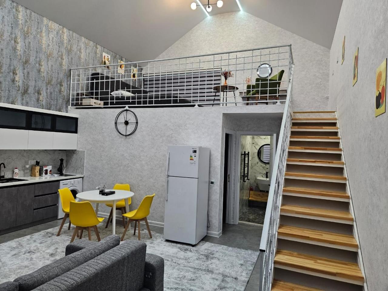 Modernvillagesheki House