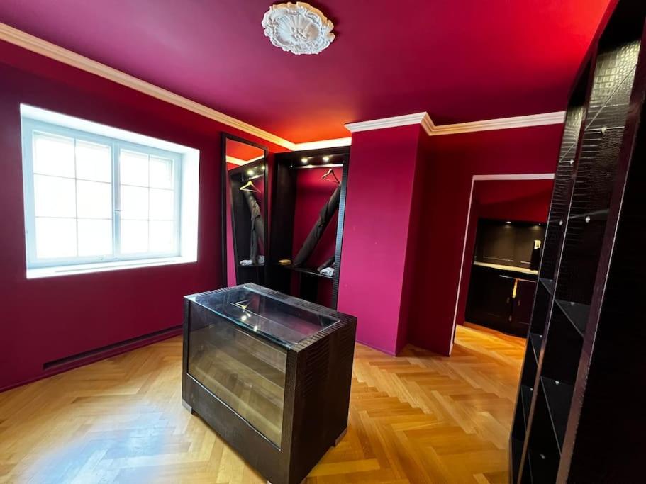 VILLA Philipp Plein - Designervilla mit Pool & SPA