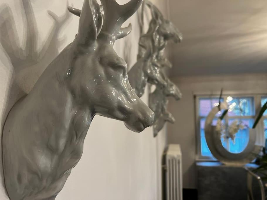 VILLA Philipp Plein - Designervilla mit Pool & SPA