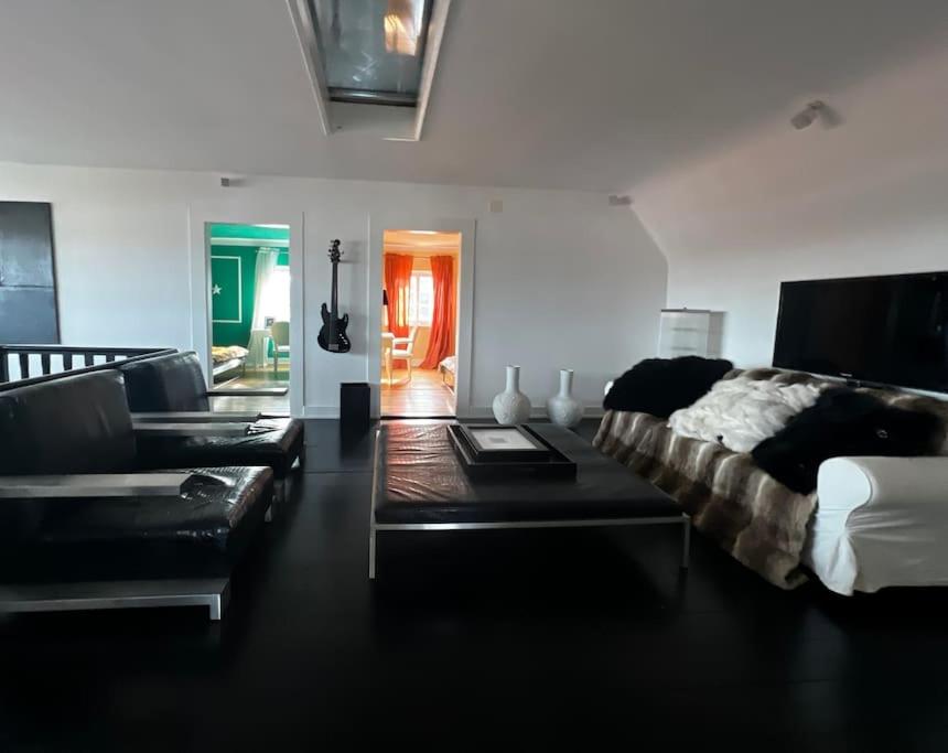 VILLA Philipp Plein - Designervilla mit Pool & SPA