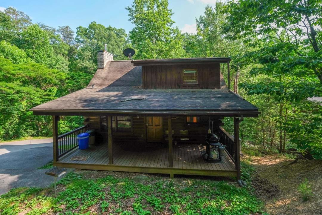 Thunder Bear Hideaway By Colonial Properties view 4