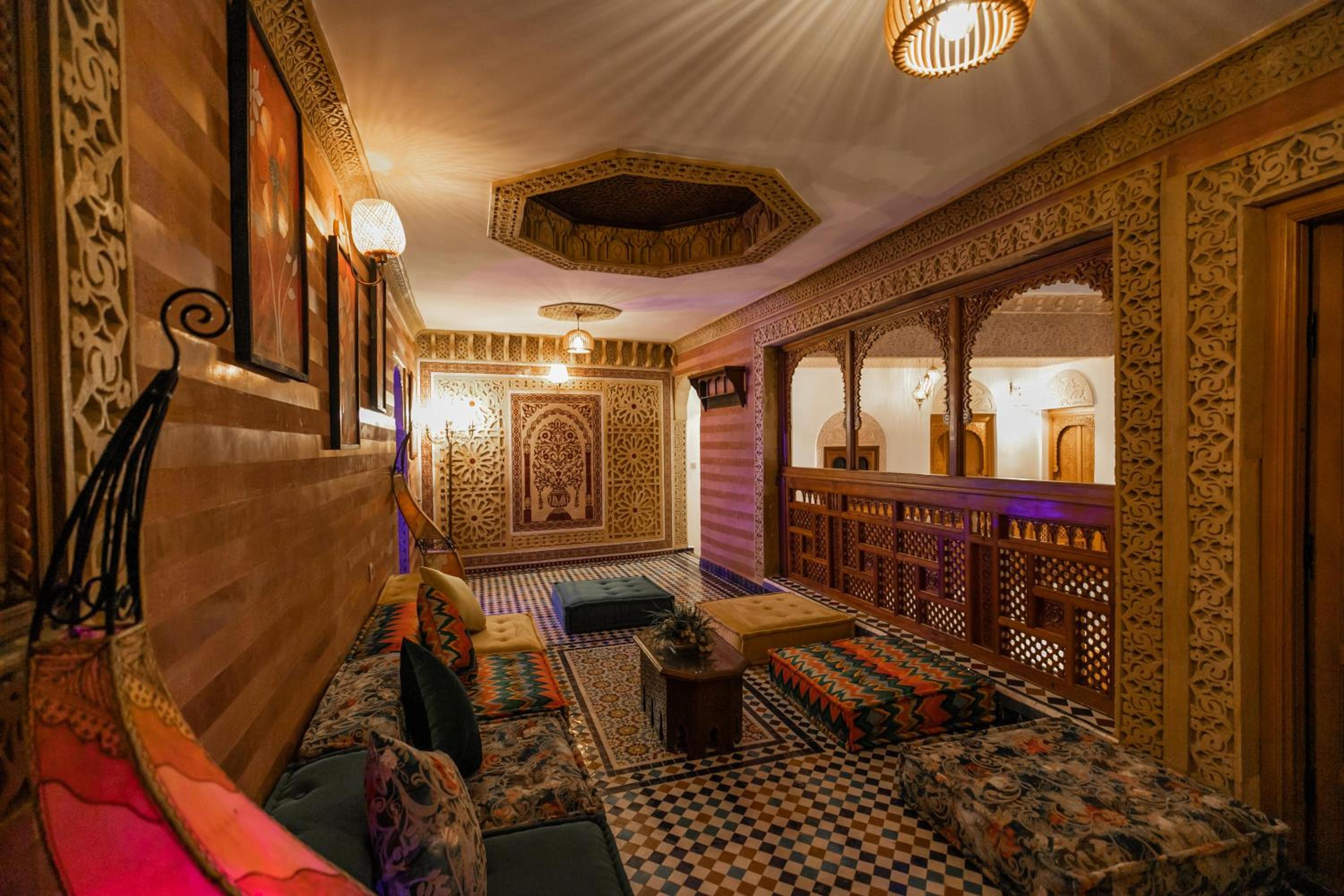 lounge