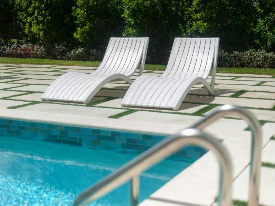 Modern 2BR Beachside Haven Ground Floor and Pool