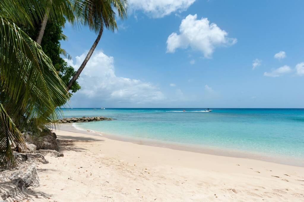 Modern 2BR Beachside Haven Ground Floor and Pool