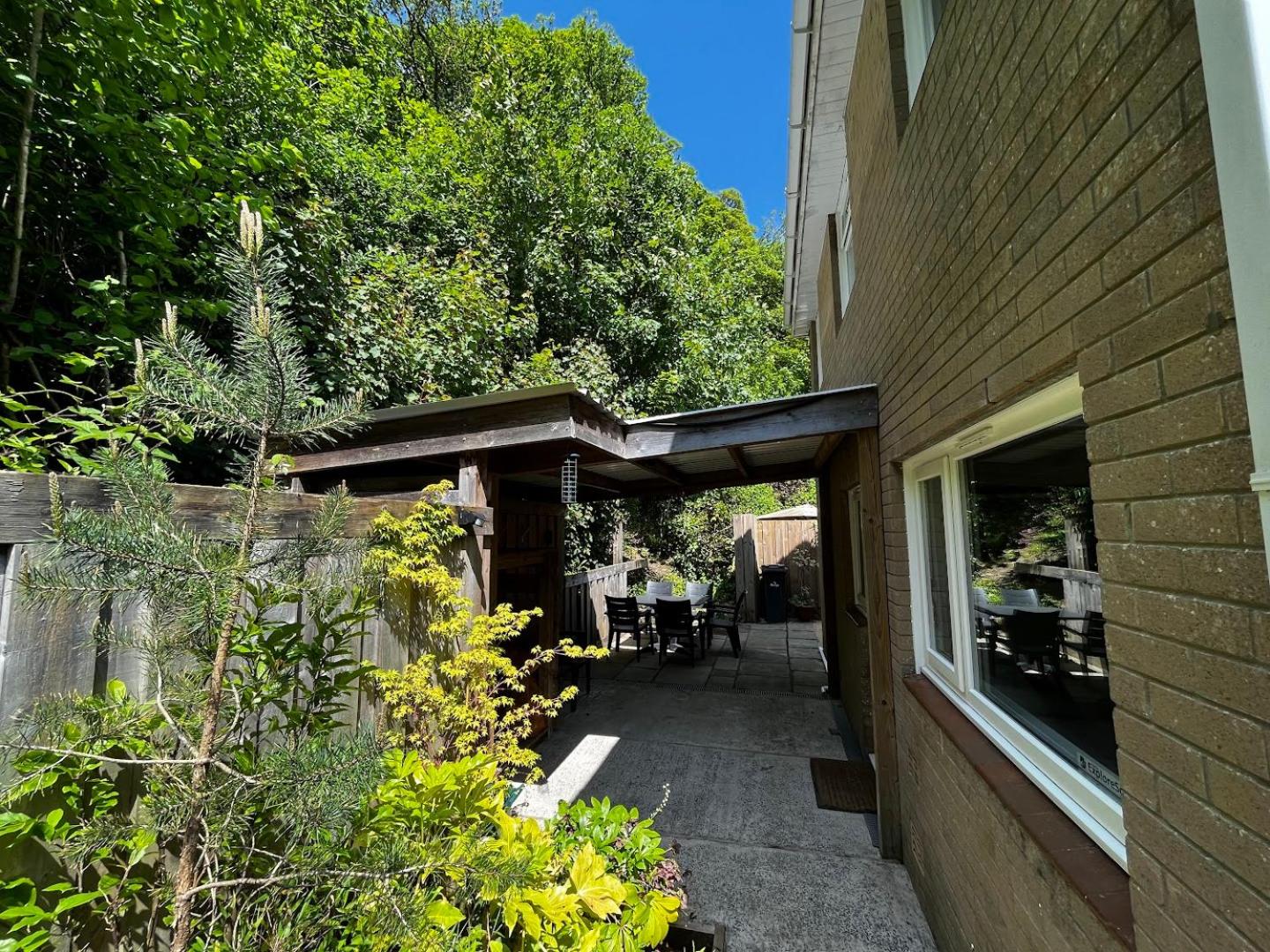 Waterfall Lodge
