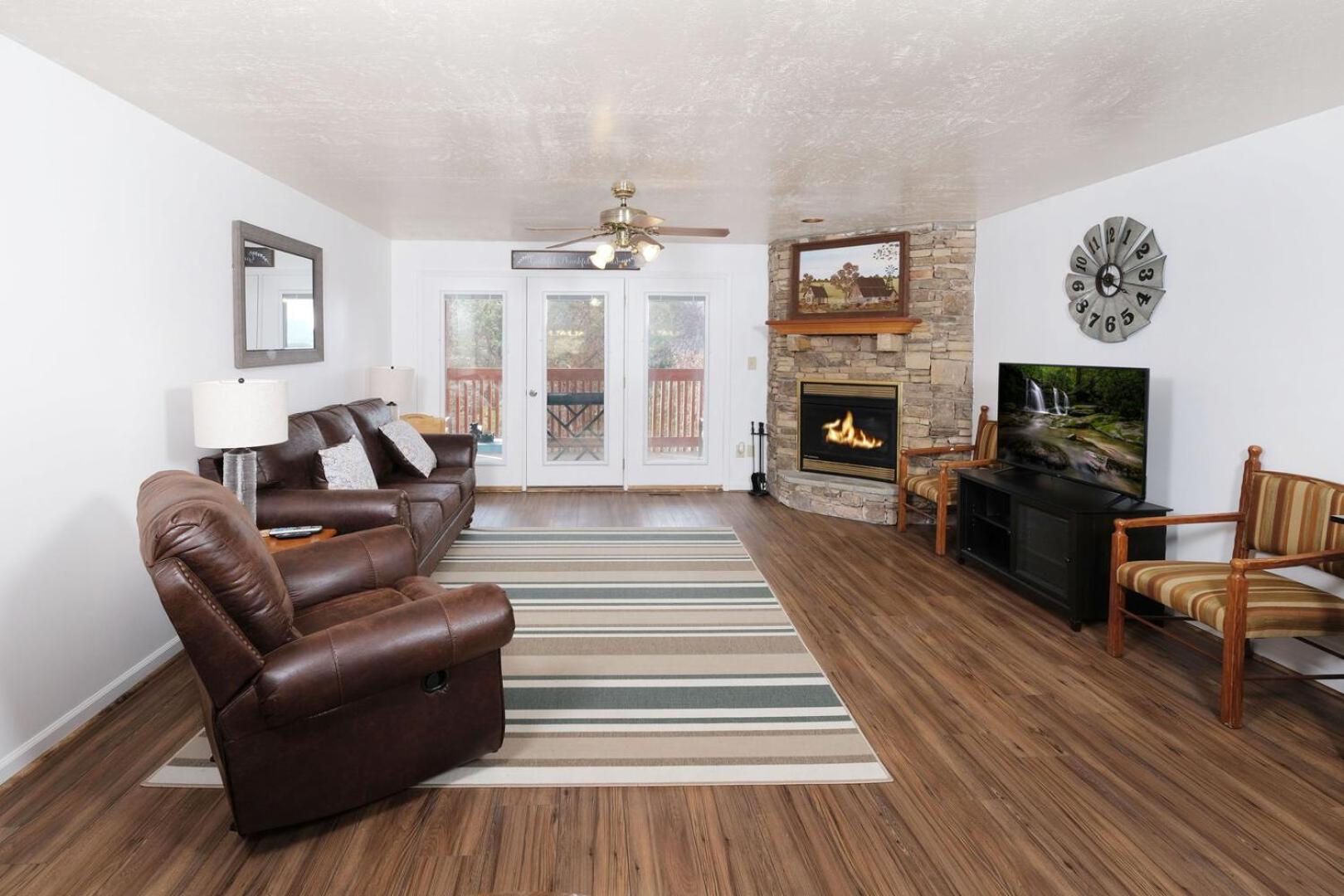 Cole's Condo By Colonial Properties view 3