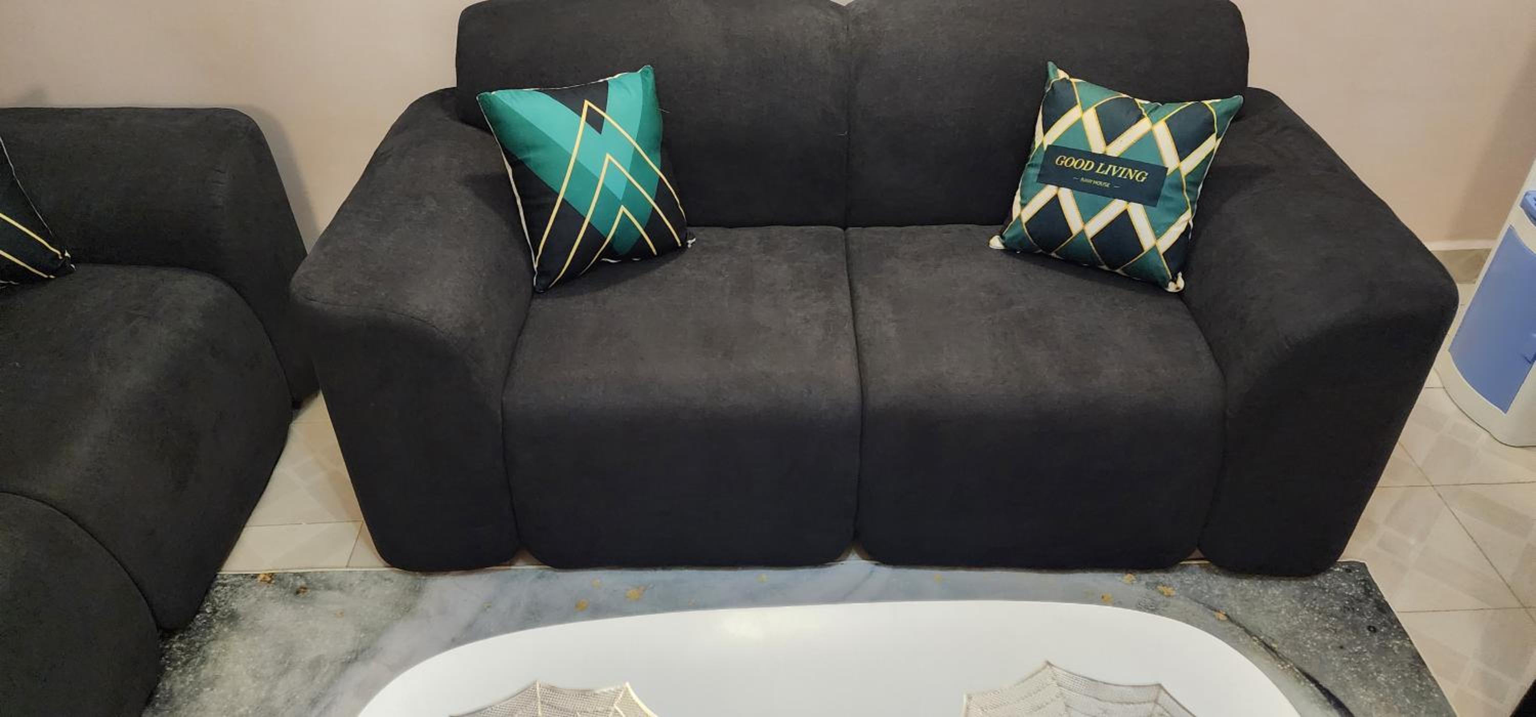 Texas Homes Meru 1 and 2 Bedroom Apartments view 4