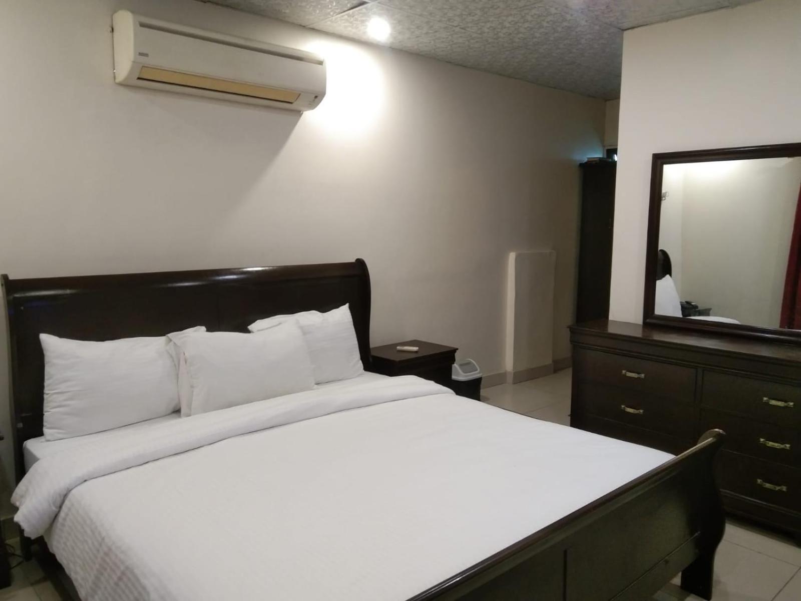 Regent Inn Guest House Dha