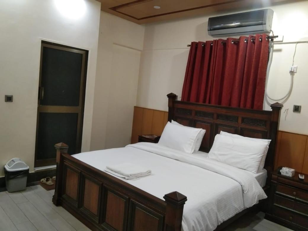 Regent Inn Guest House Dha
