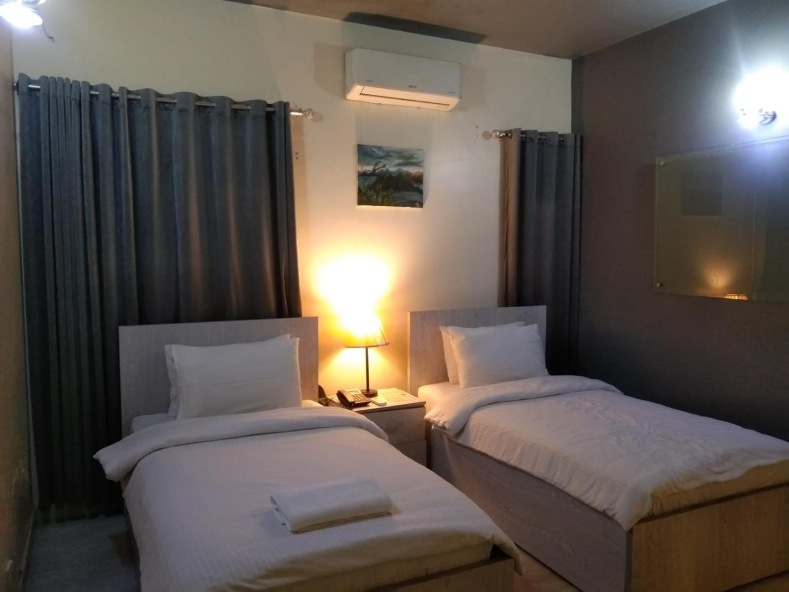 Regent Inn Guest House Dha