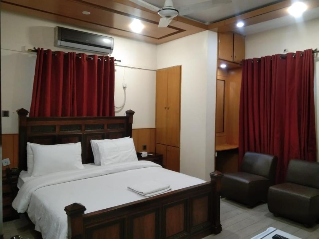 Regent Inn Guest House Dha