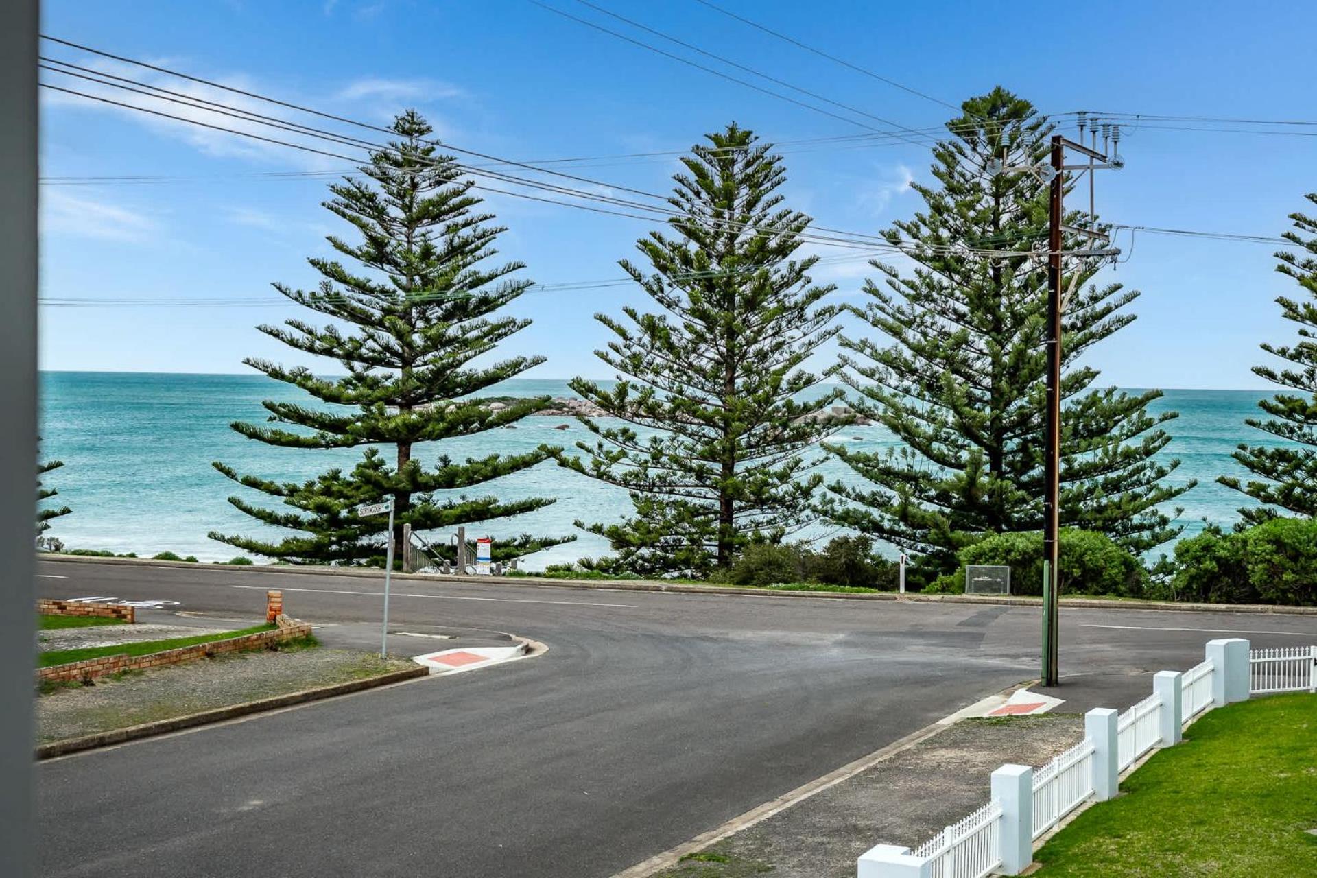 Horseshoe View 1A Scrymgour Rd Port Elliot - No Linen Included