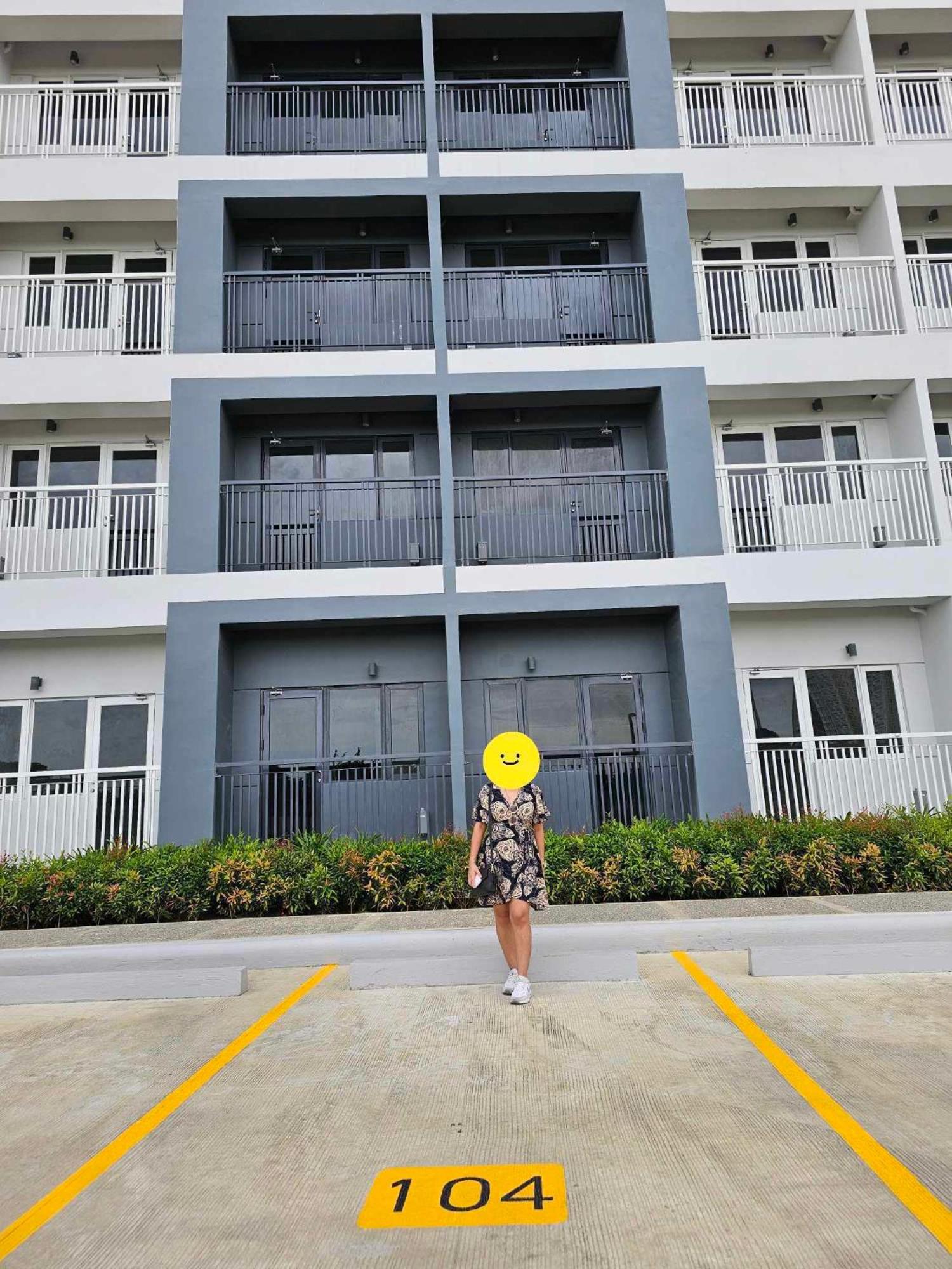 Condo with Balcony Behind SM CITY Iloilo view 2