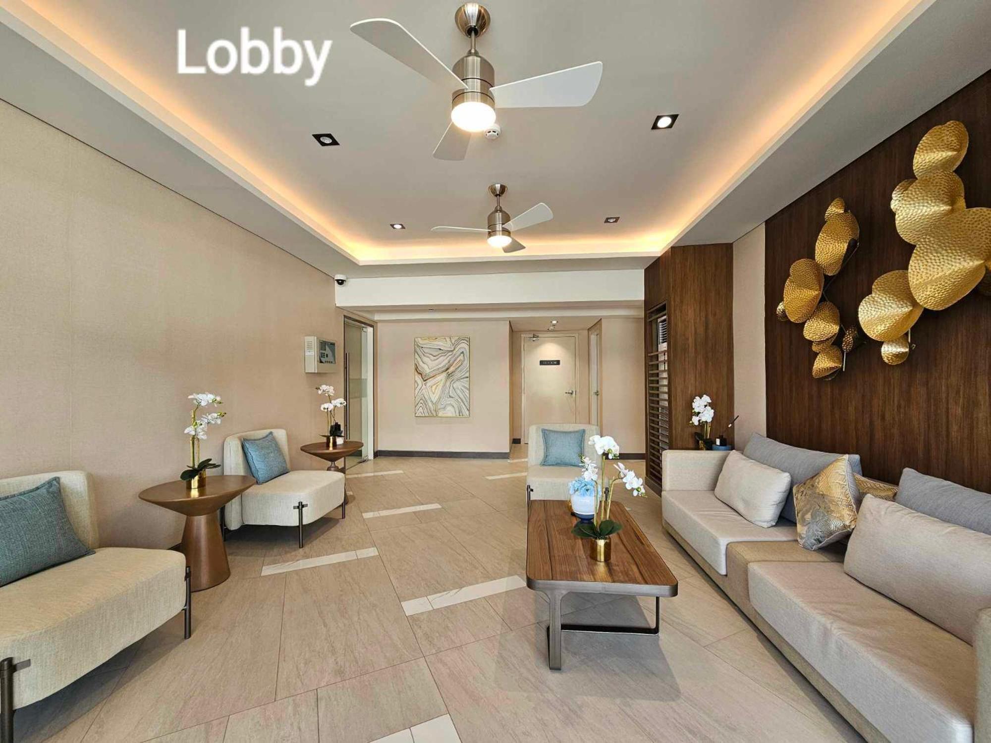 Condo with Balcony Behind SM CITY Iloilo view 4