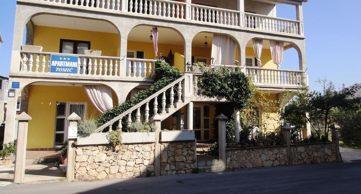 Apartments Tomić view 2