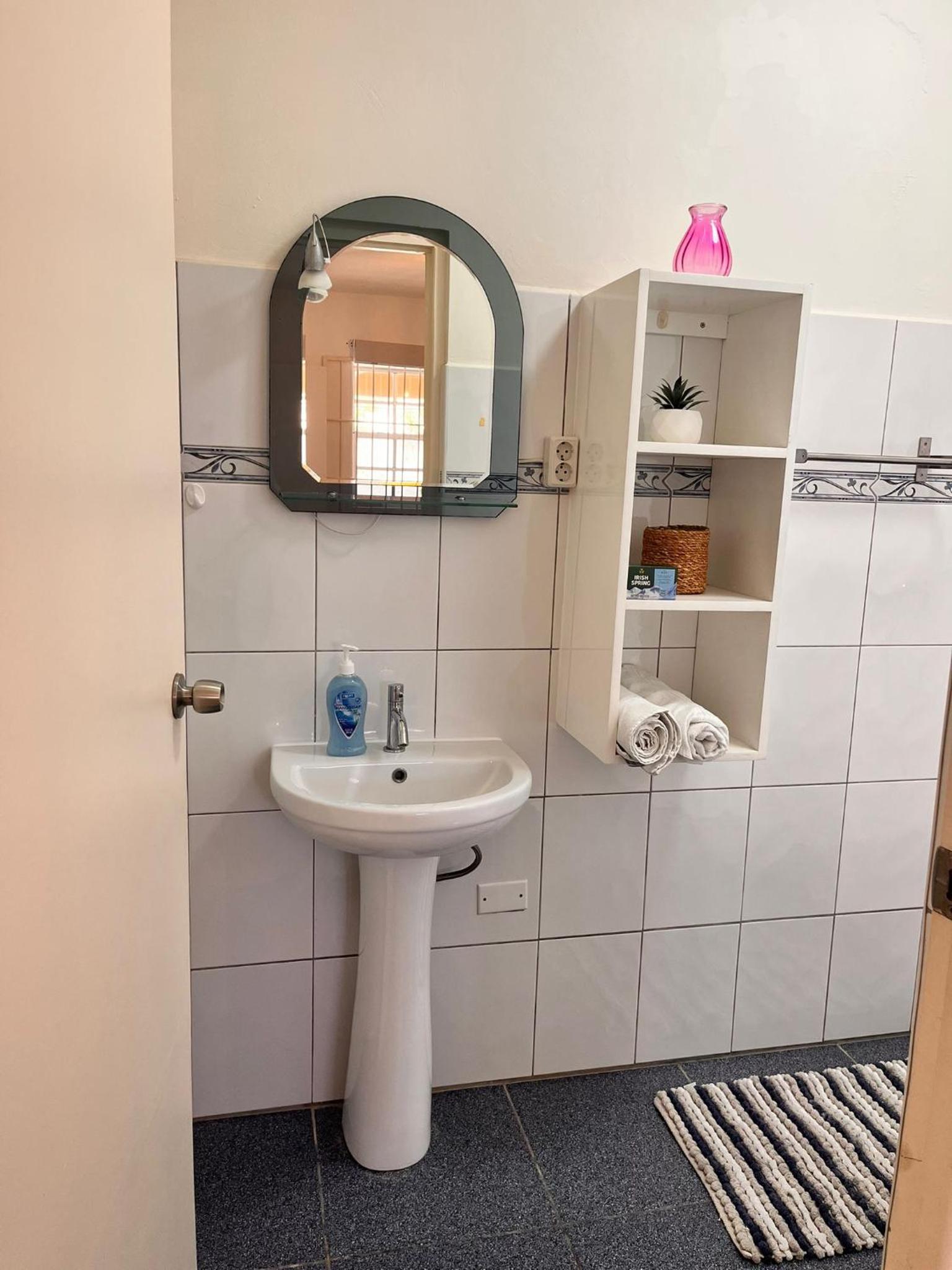 Zellacozy Apartment