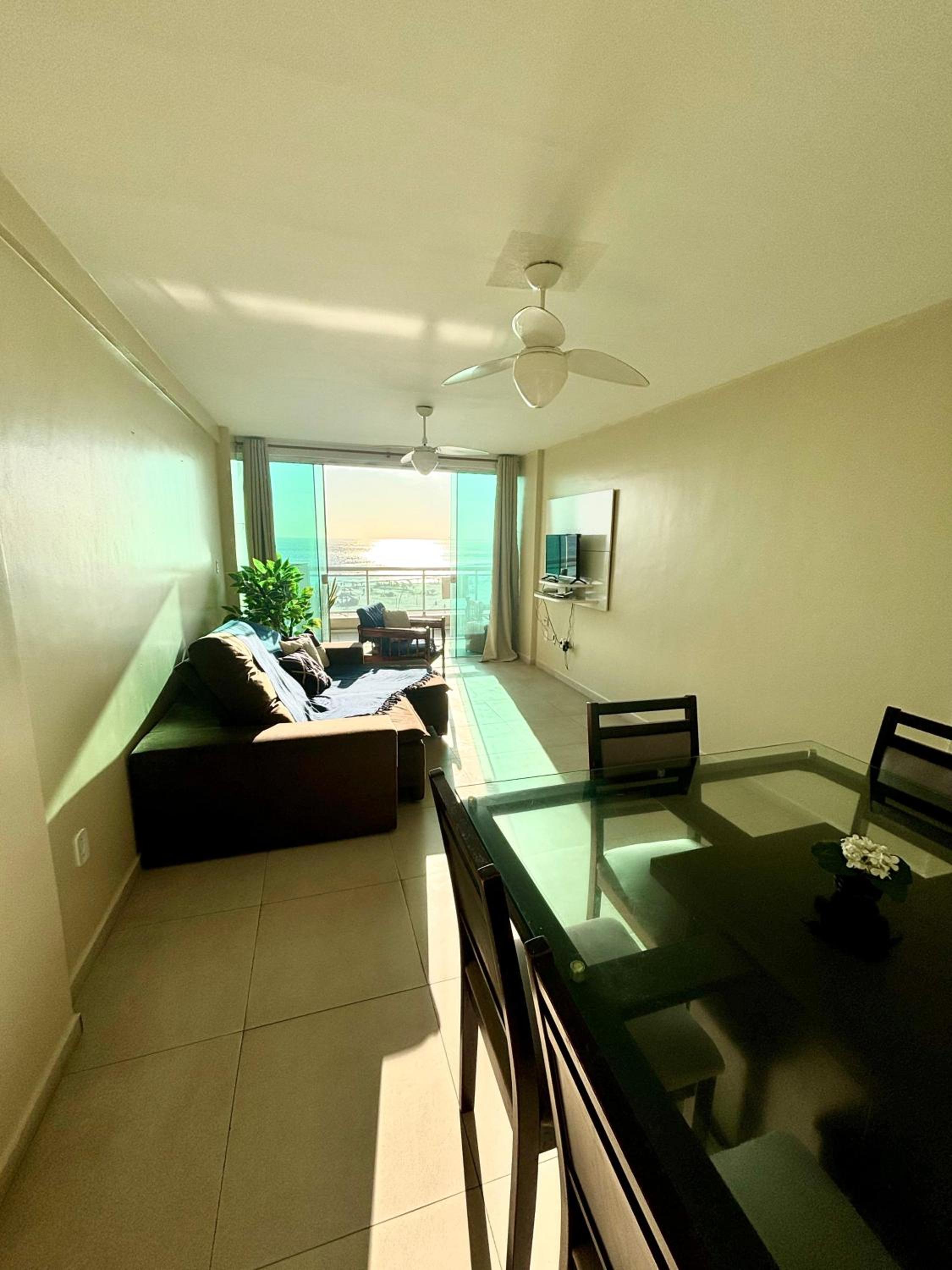 Apartamento 3 Quartos na Praia Grande - Vista para o Mar