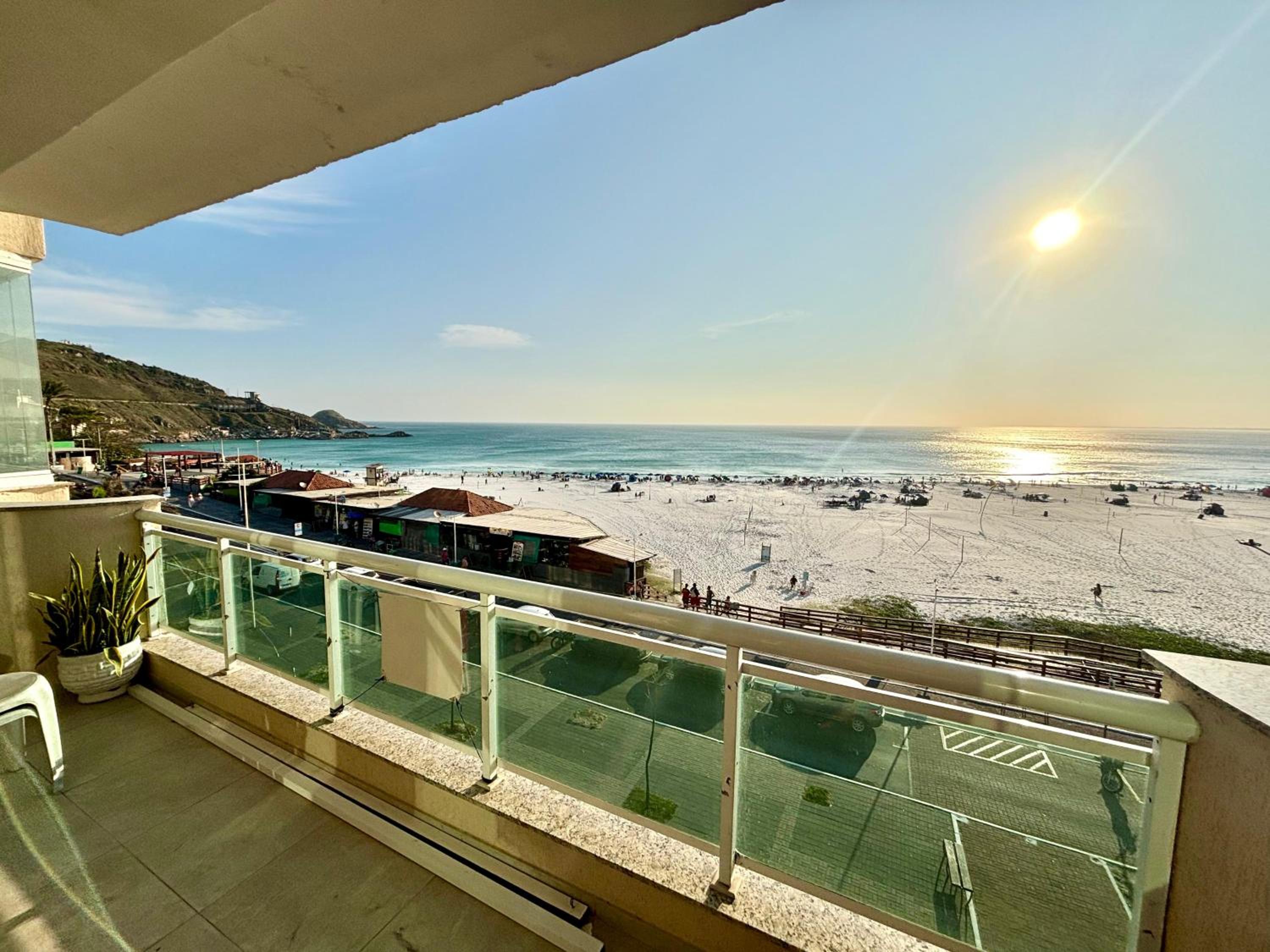 Apartamento 3 Quartos na Praia Grande - Vista para o Mar