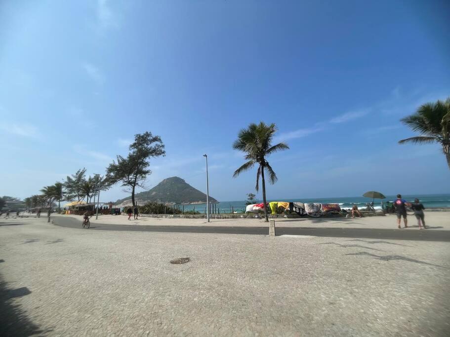 Vista mar recém reformado praia do recreio no villa del Sol residences